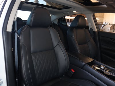 2023 Nissan Maxima Platinum