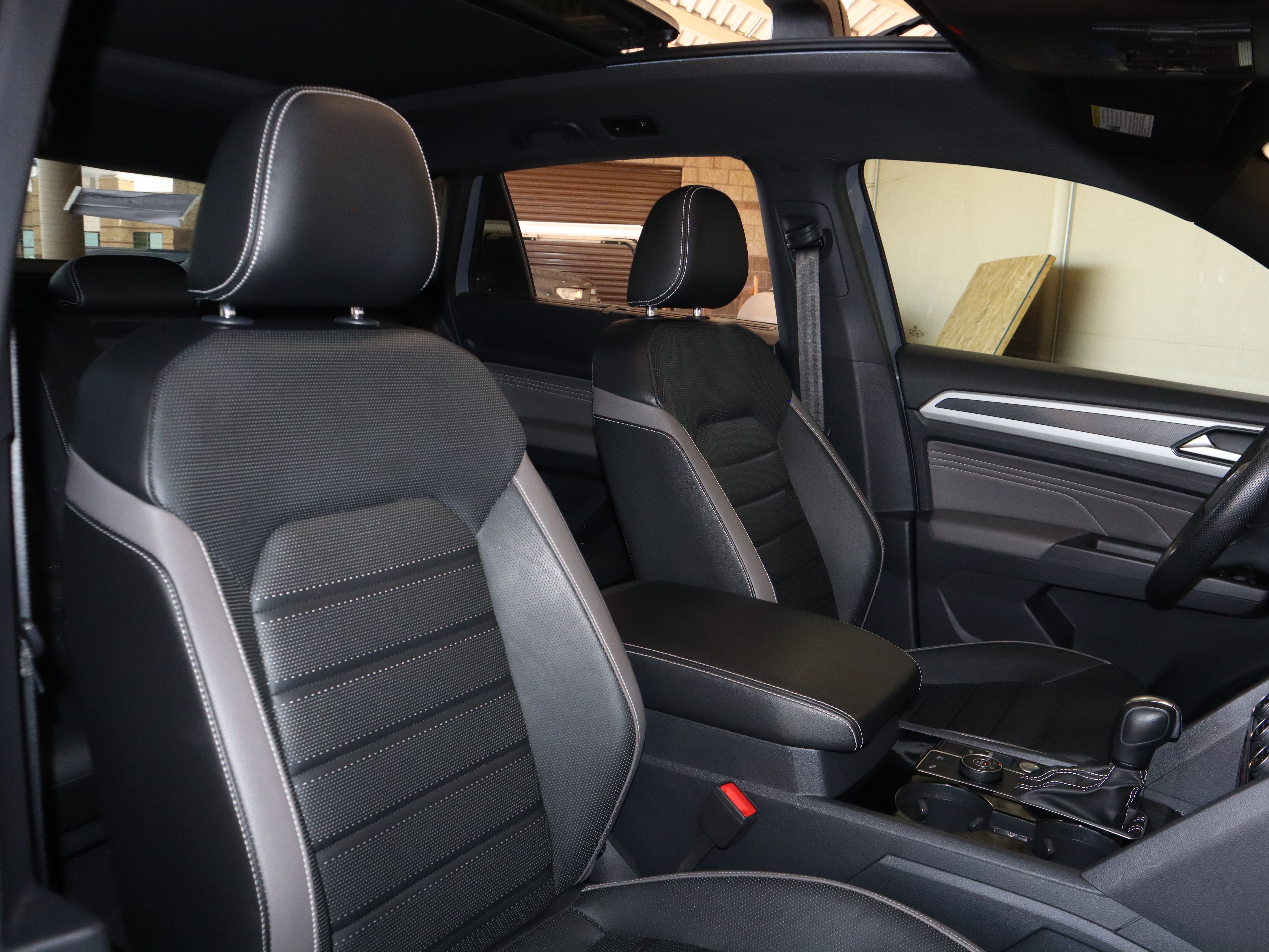 2021 Volkswagen Atlas Cross Sport 3.6L V6 SEL Premium R-Line