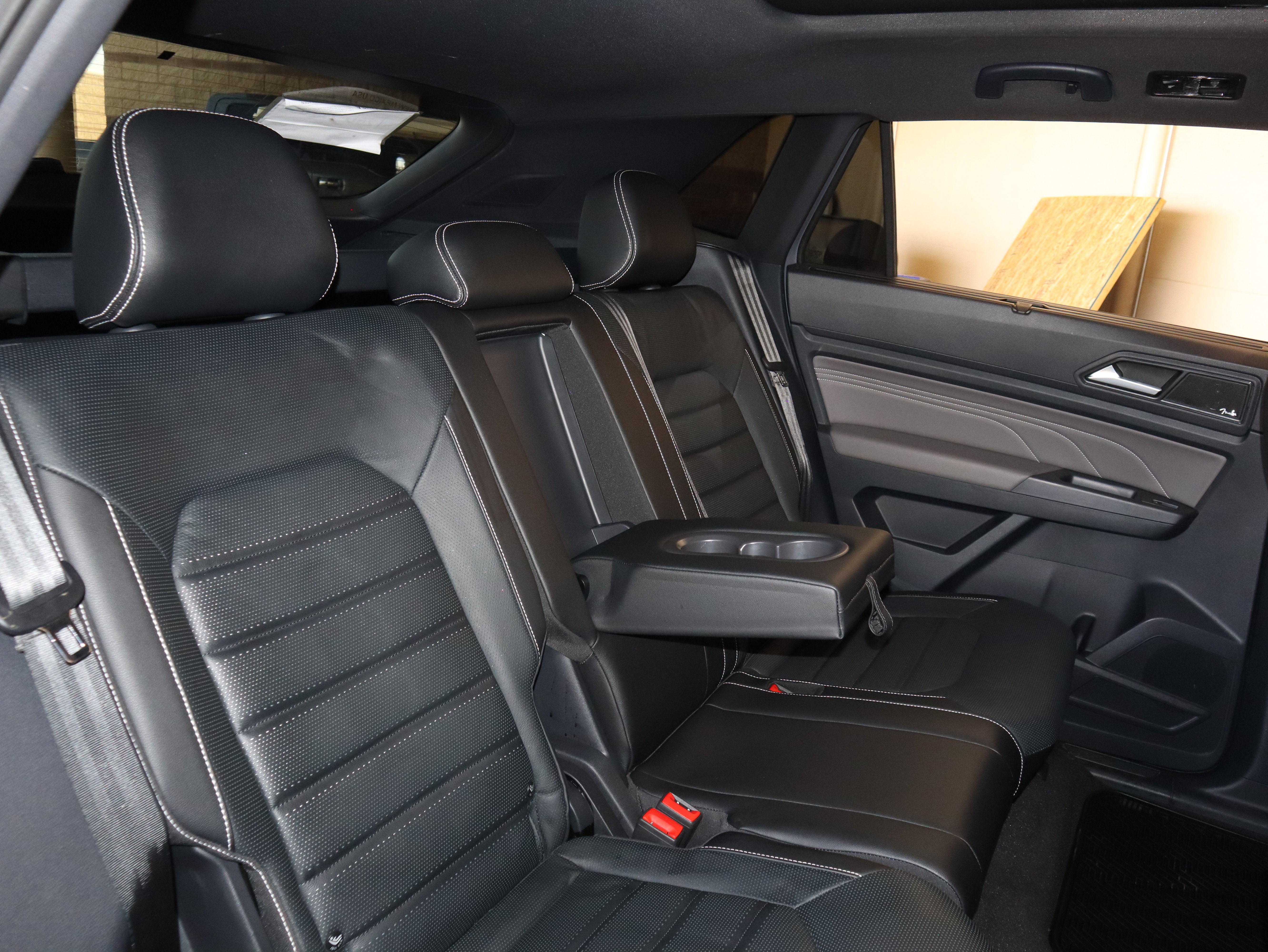 2021 Volkswagen Atlas Cross Sport 3.6L V6 SEL Premium R-Line