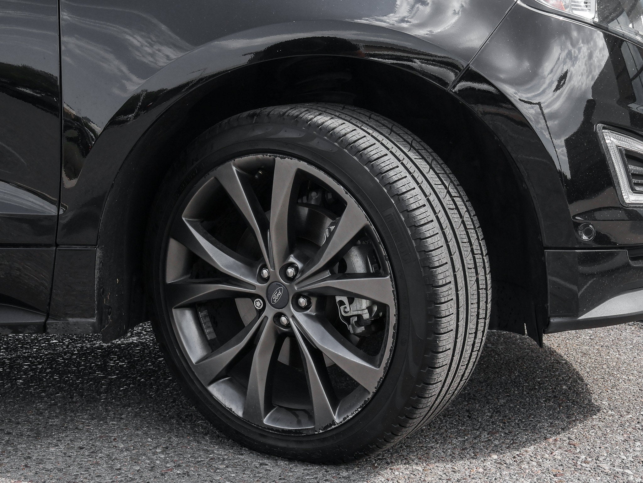 2018 Ford Edge Sport