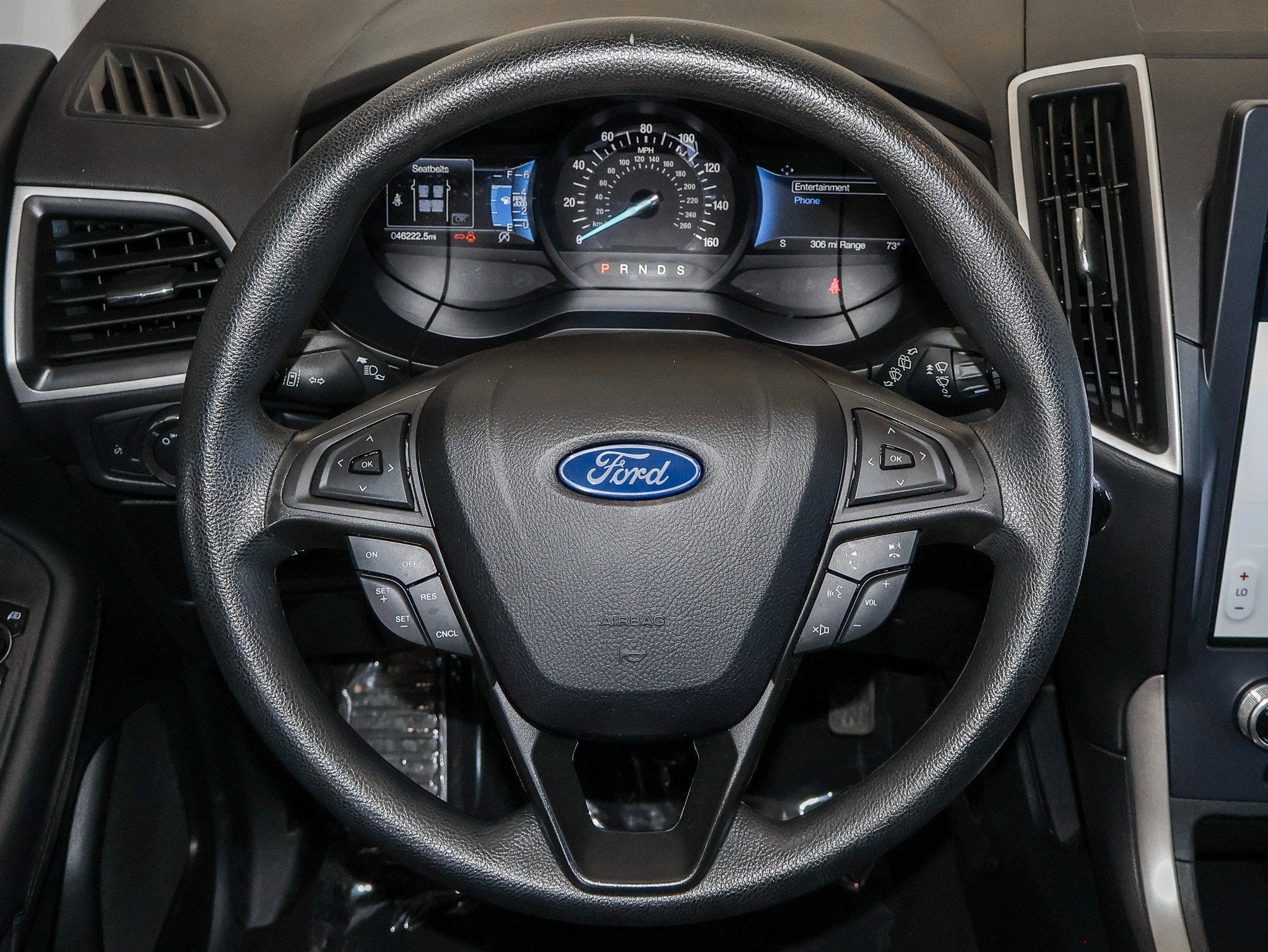 2023 Ford Edge SE