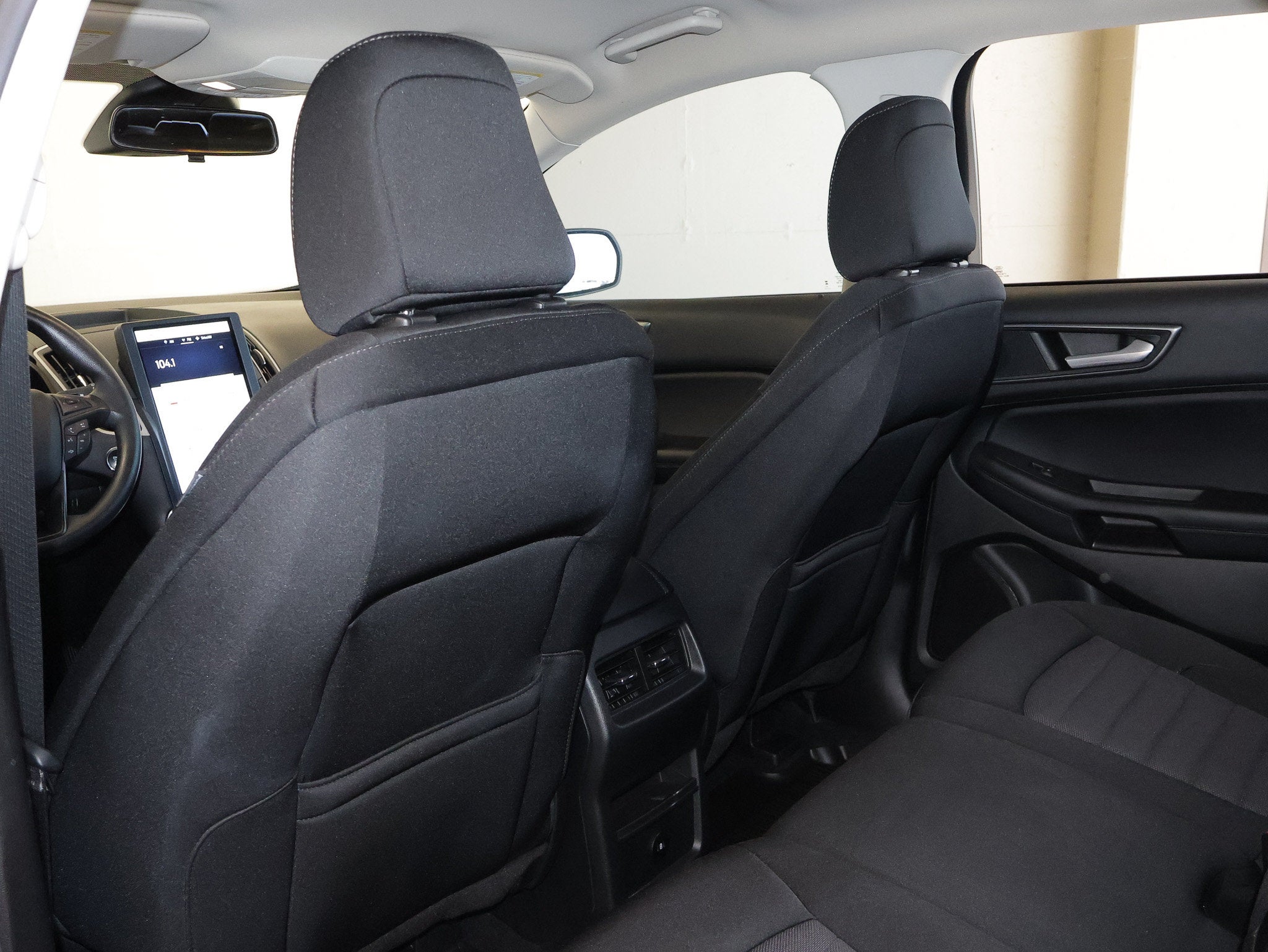 2023 Ford Edge SE