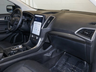 2023 Ford Edge SE