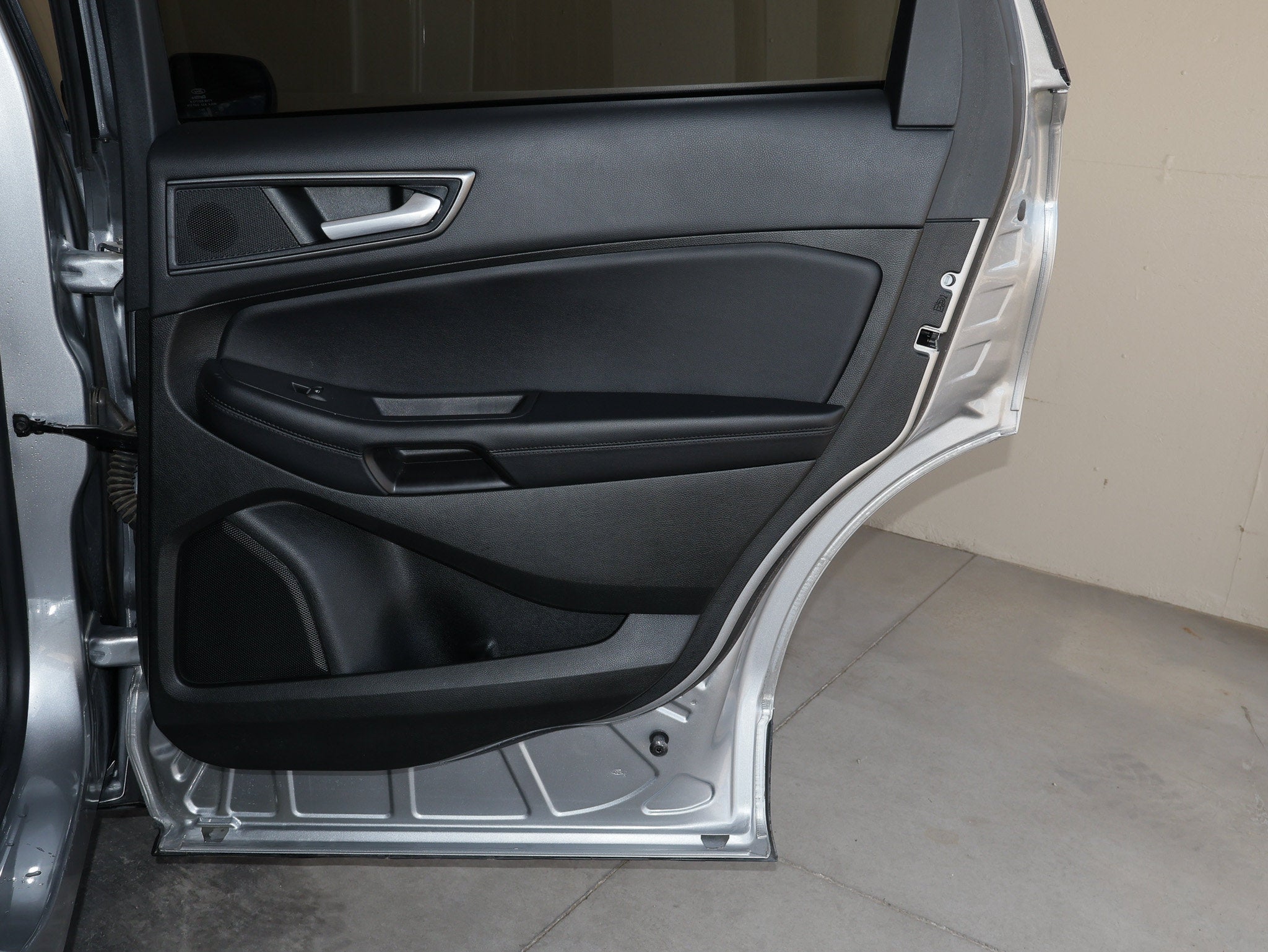 2023 Ford Edge SE