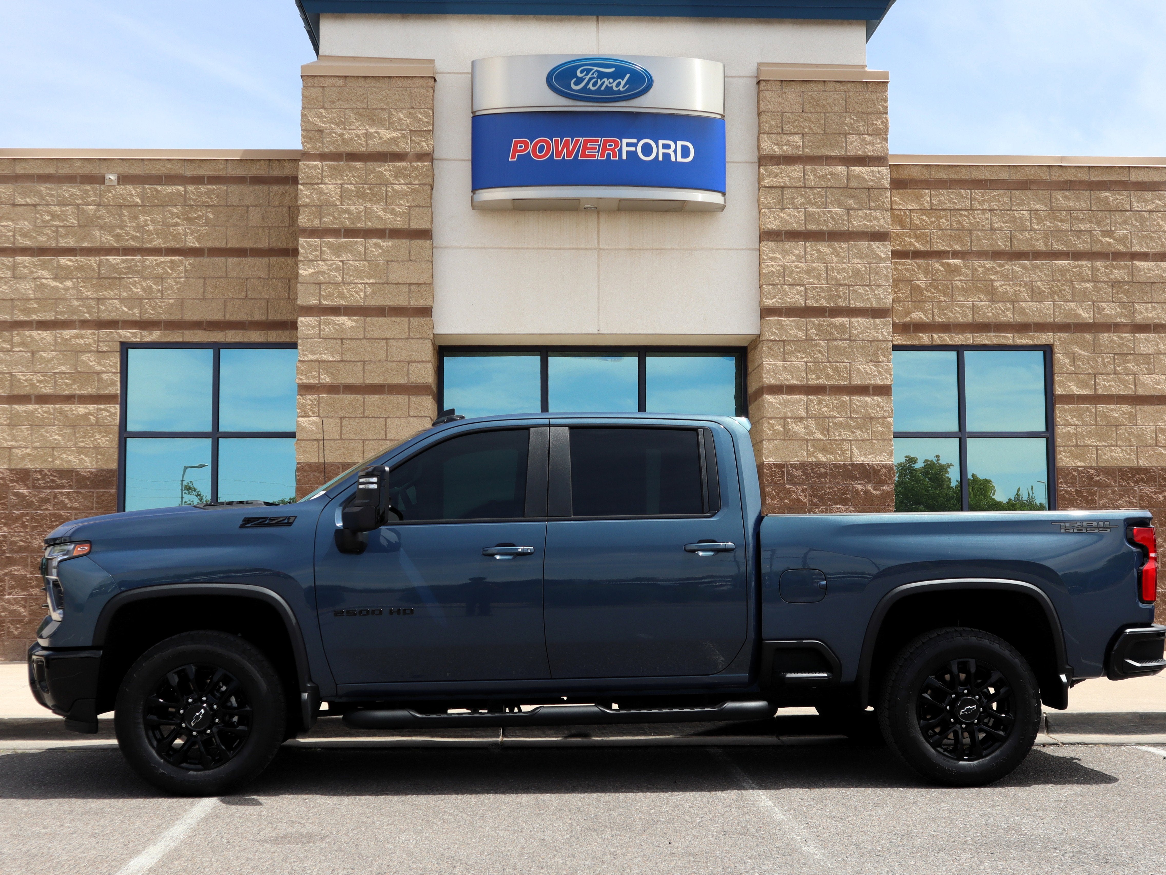 2025 Chevrolet Silverado 2500HD LT
