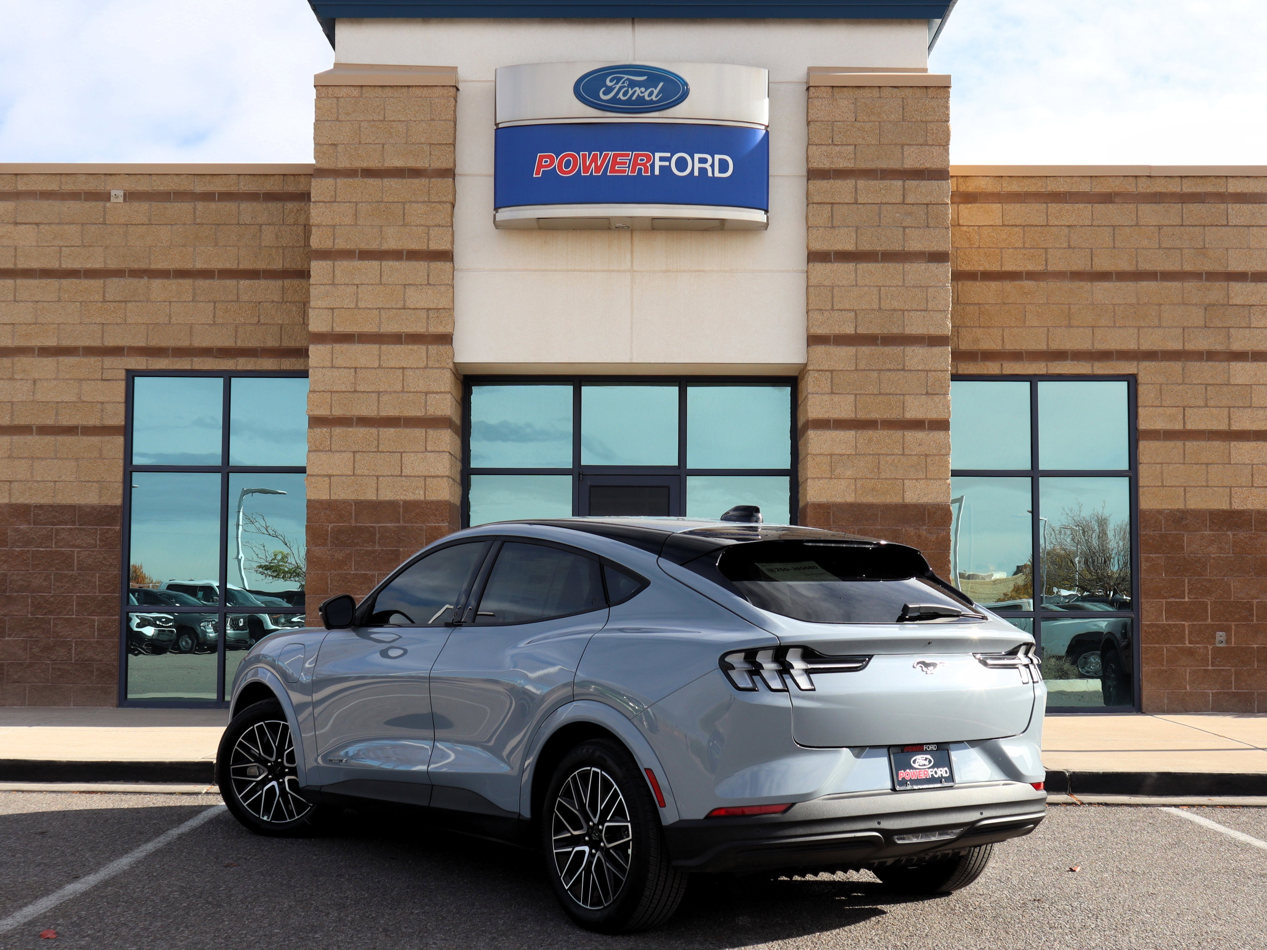 2025 Ford Mustang Mach-E Premium