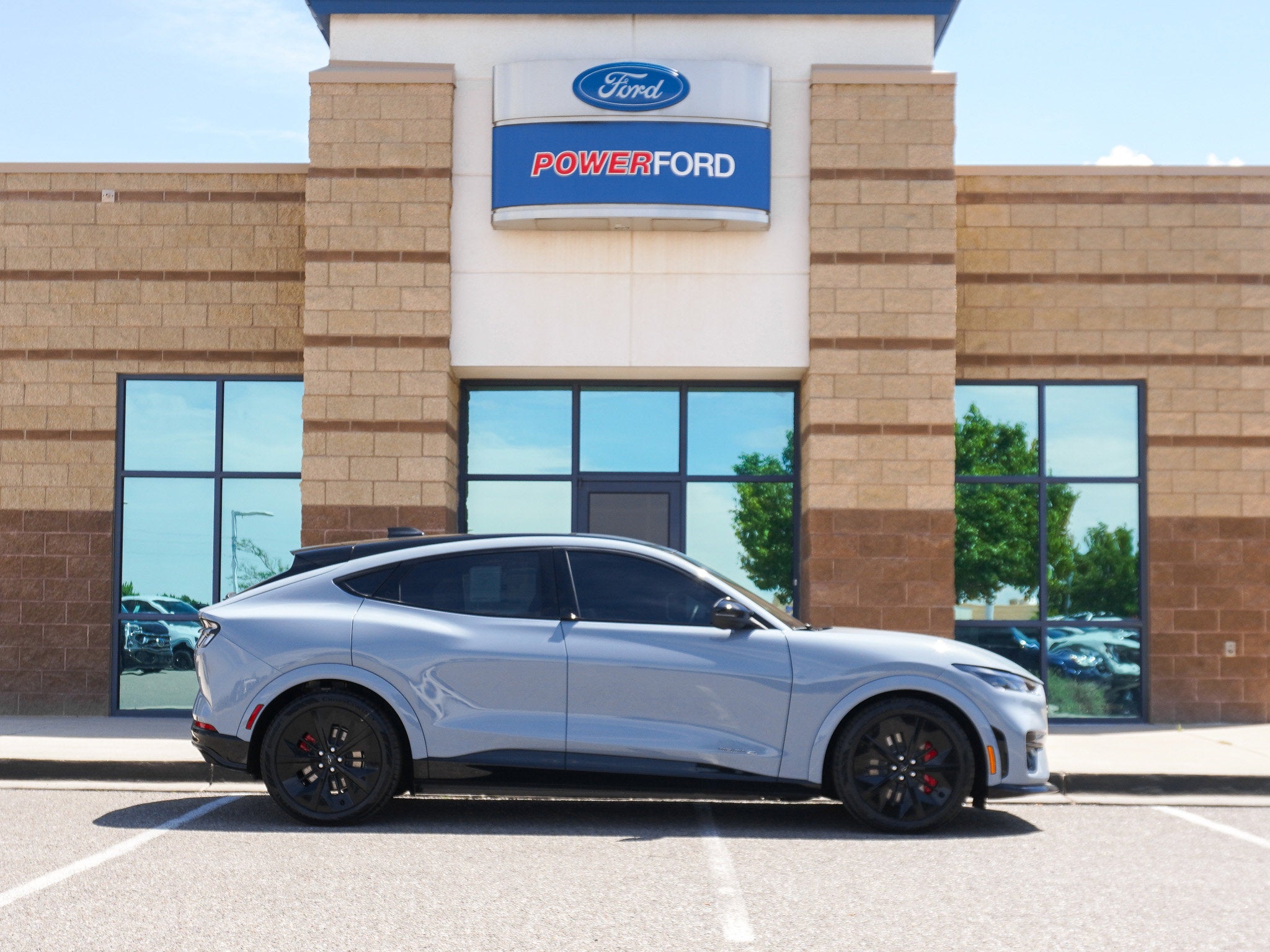 2025 Ford Mustang Mach-E GT