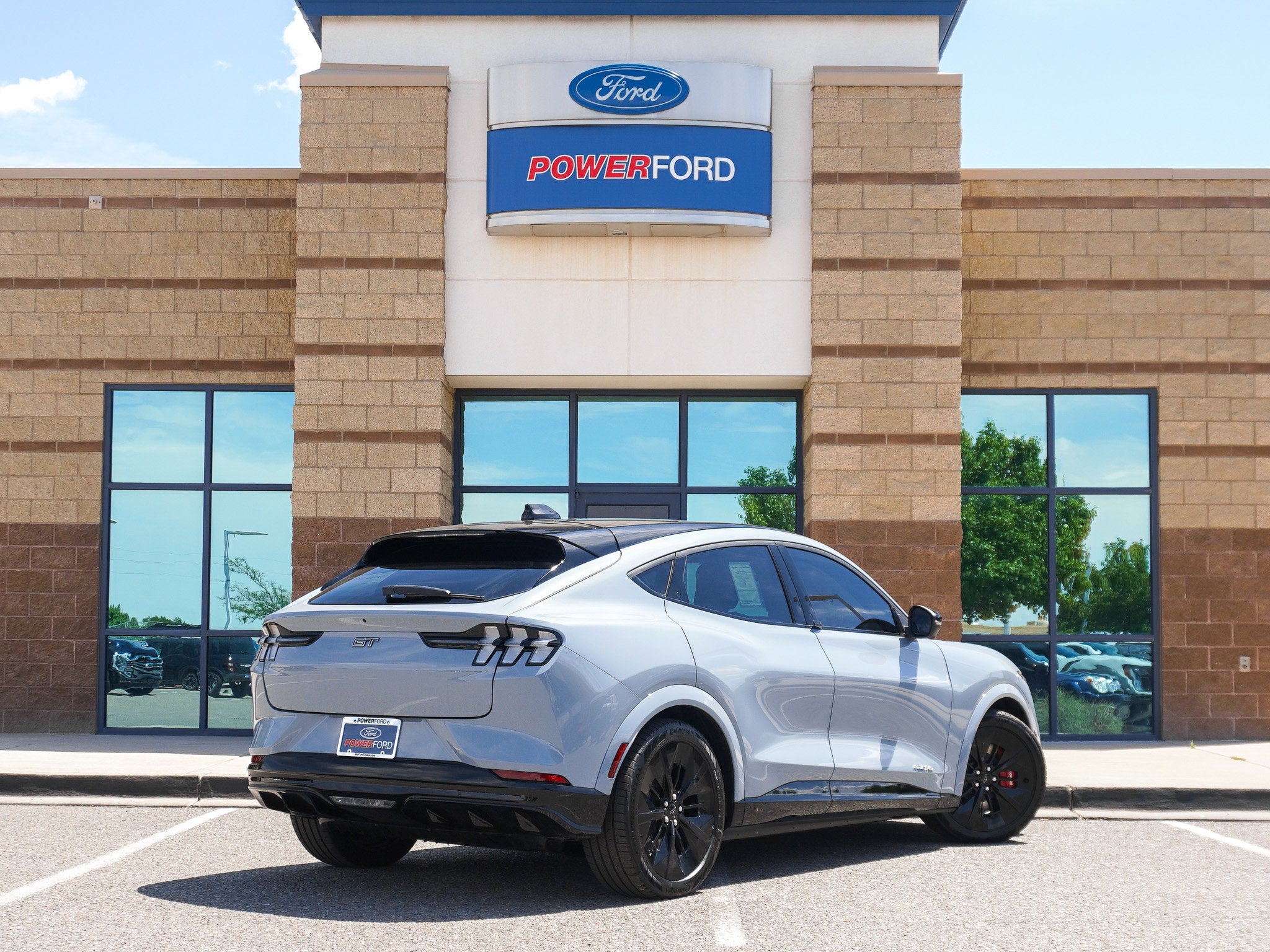 2025 Ford Mustang Mach-E GT