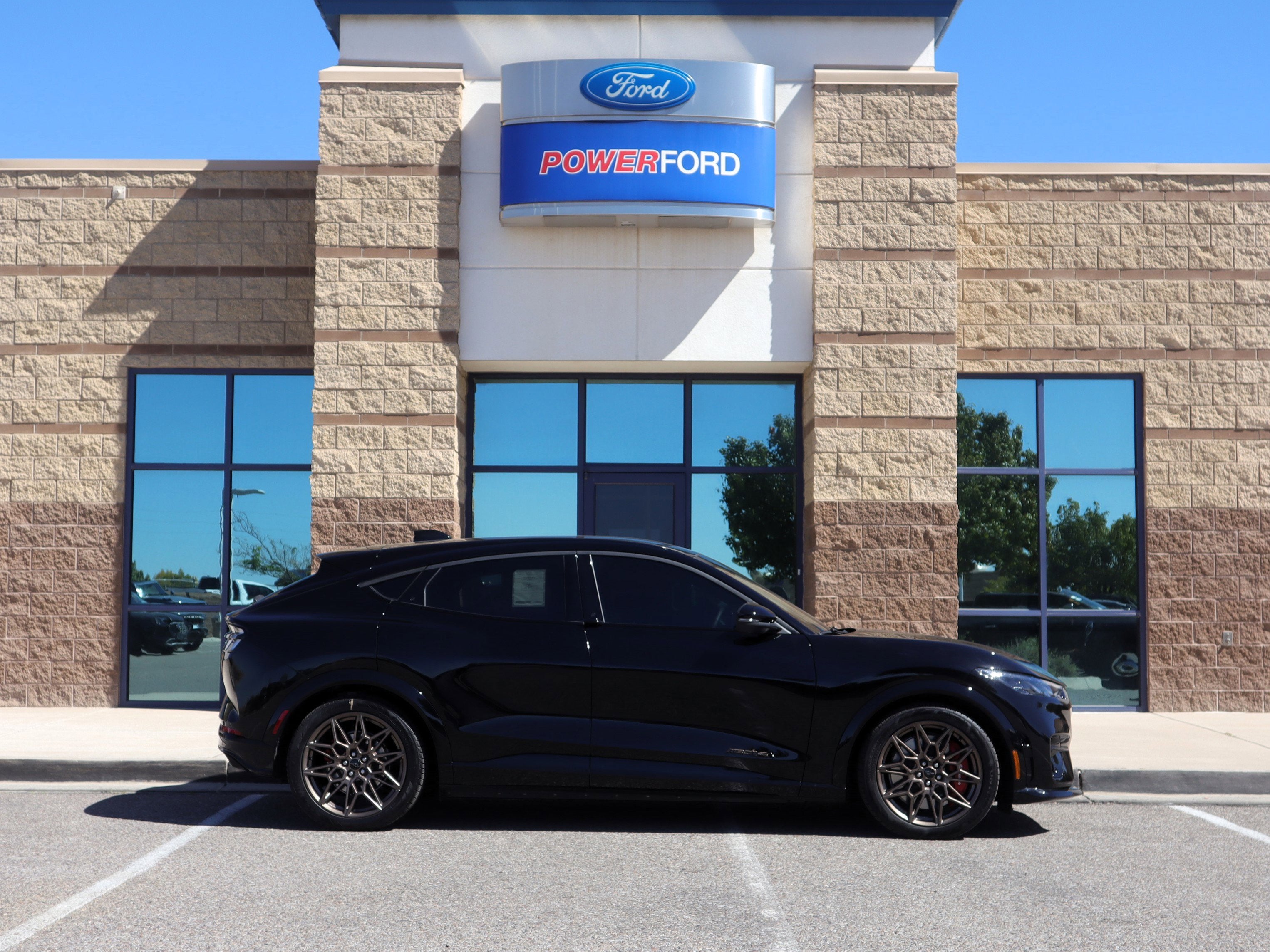 2025 Ford Mustang Mach-E GT