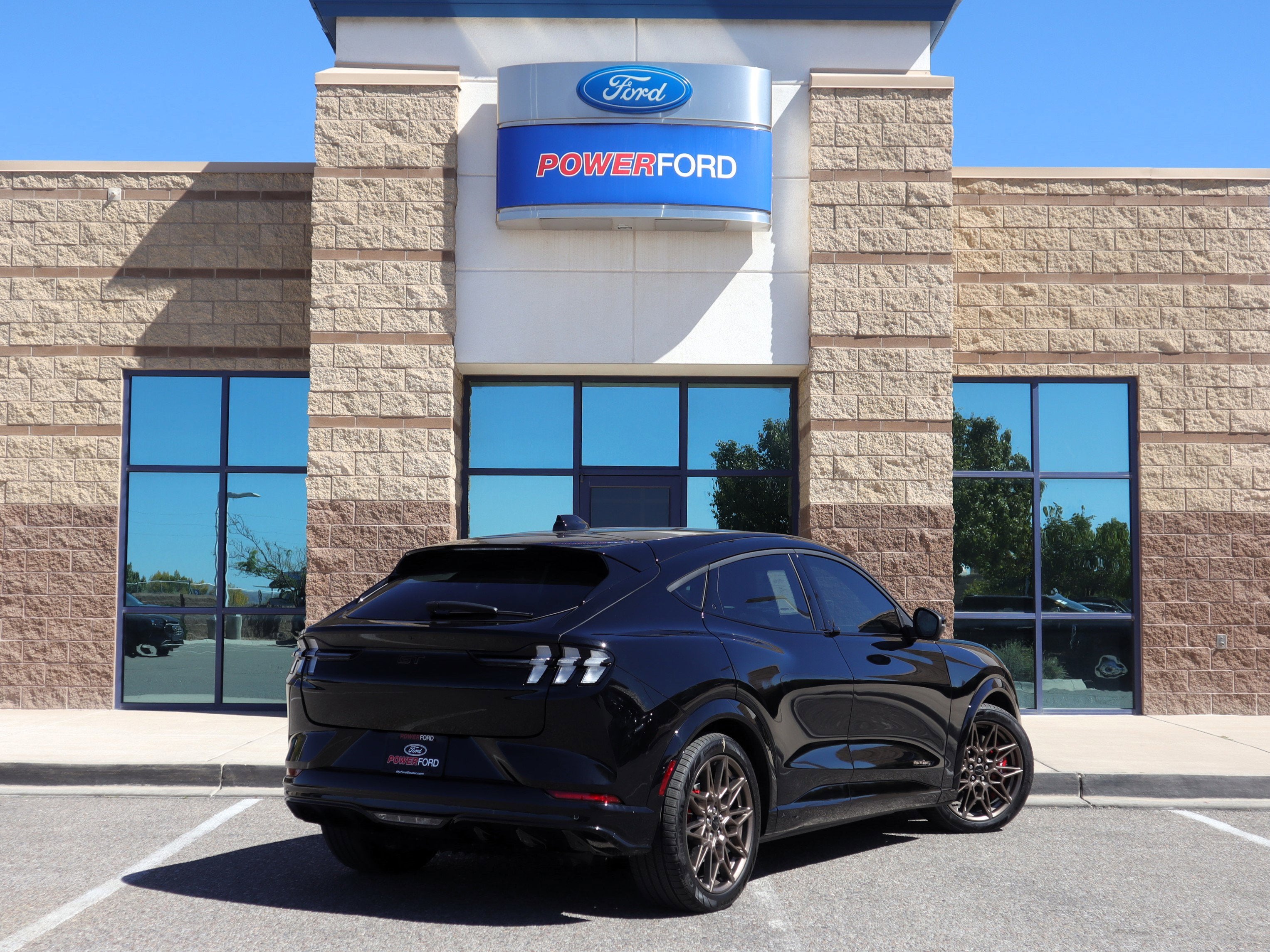 2025 Ford Mustang Mach-E GT