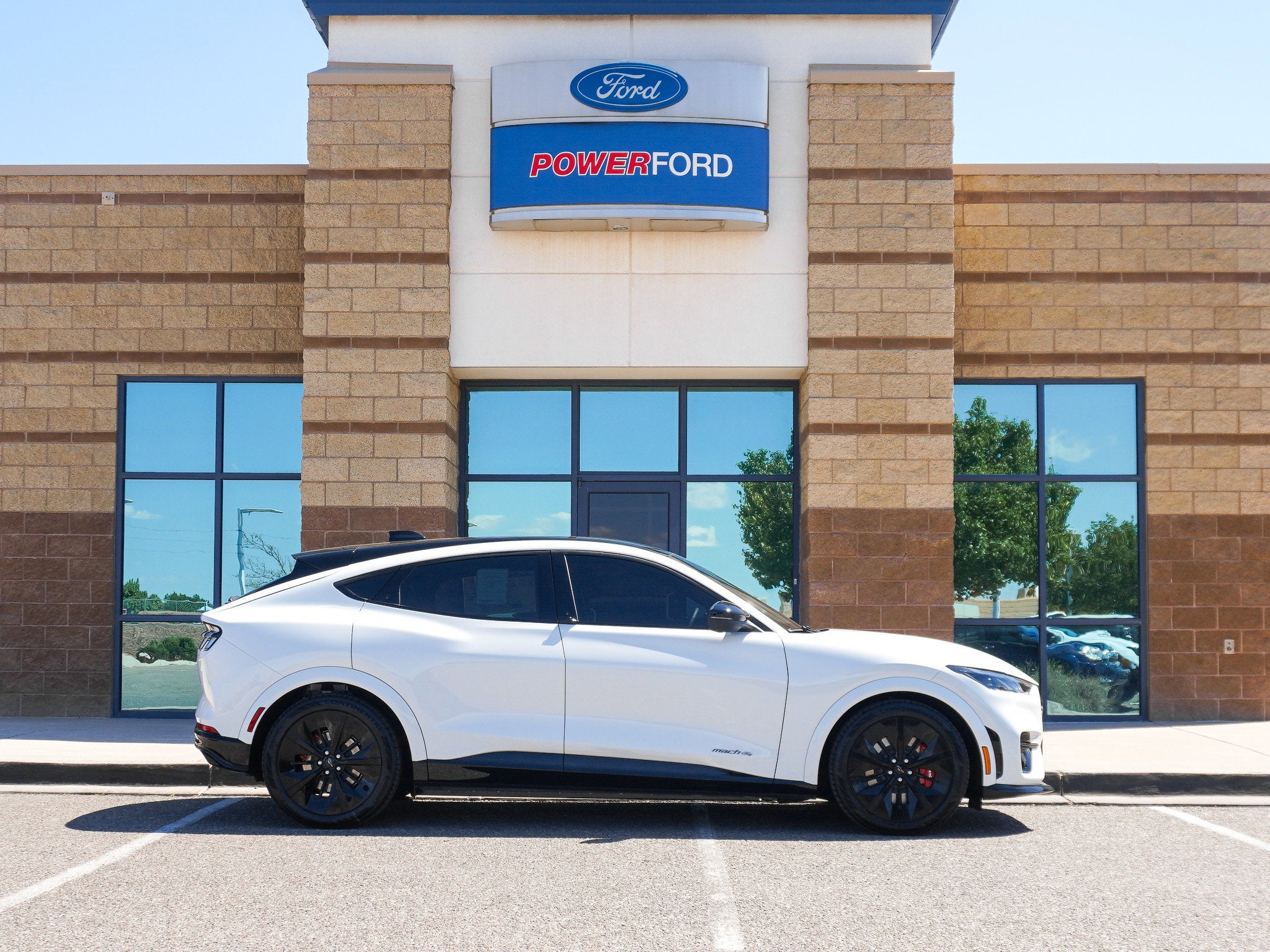 2025 Ford Mustang Mach-E GT