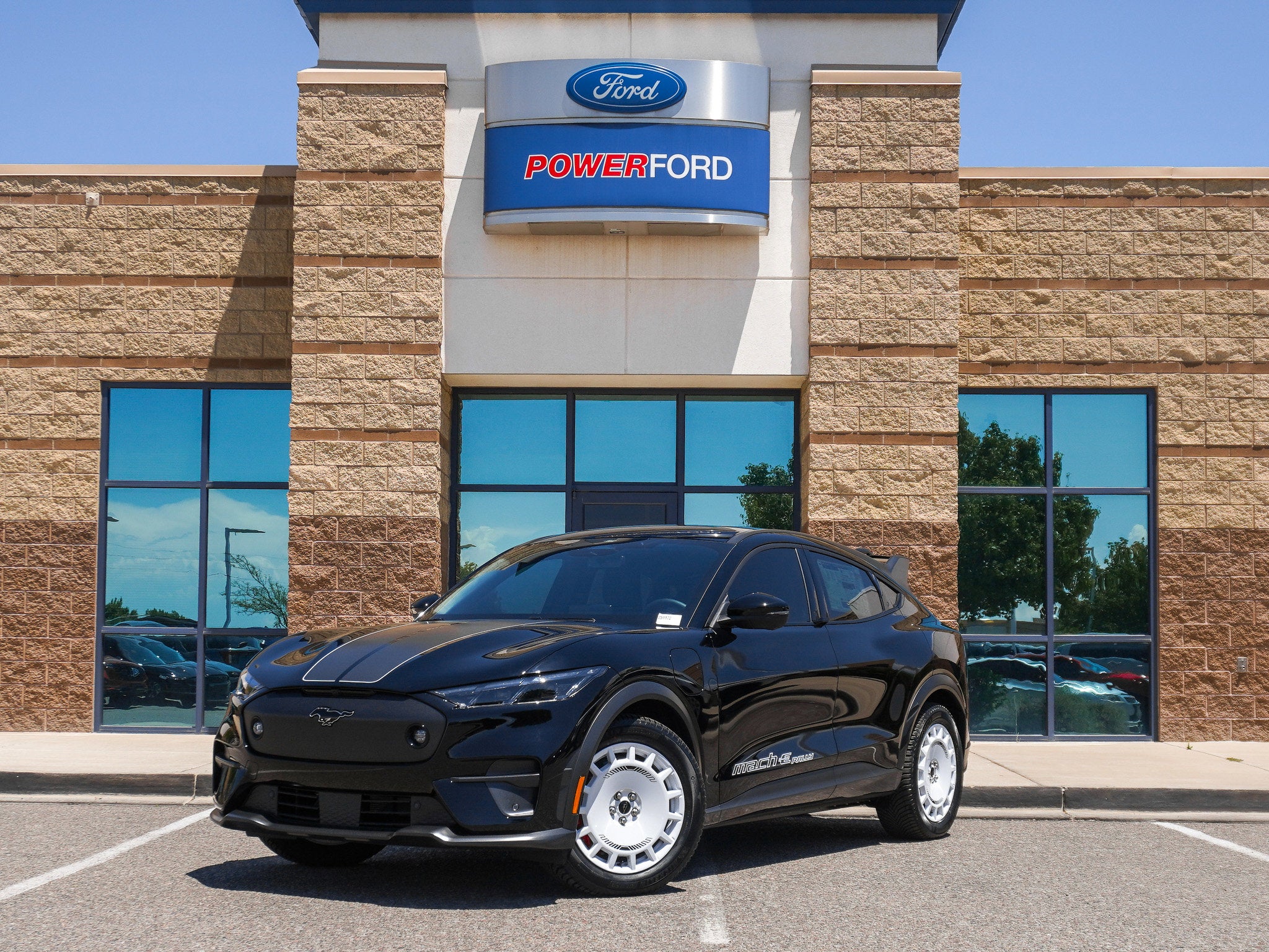 2025 Ford Mustang Mach-E GT