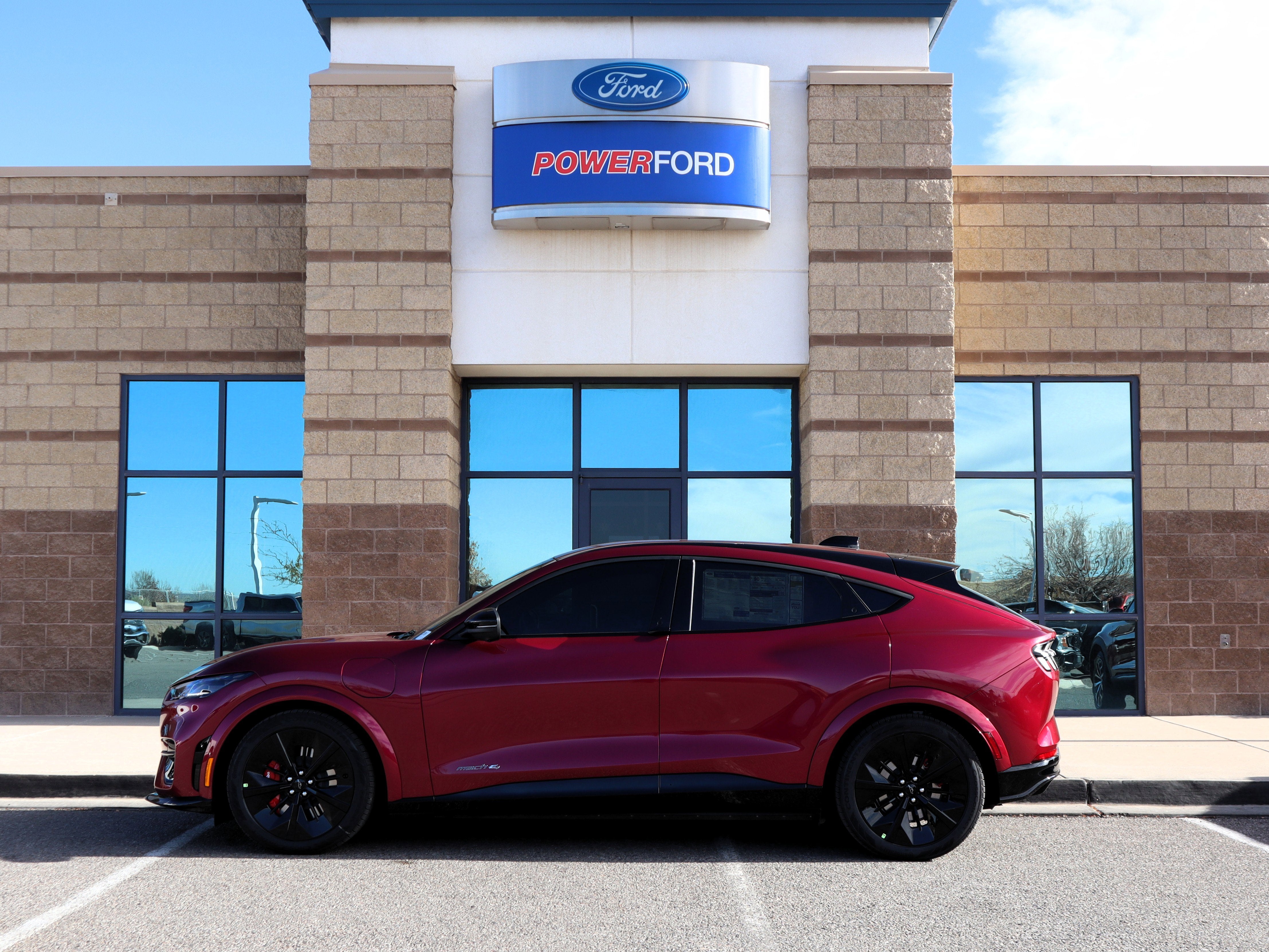 2025 Ford Mustang Mach-E GT