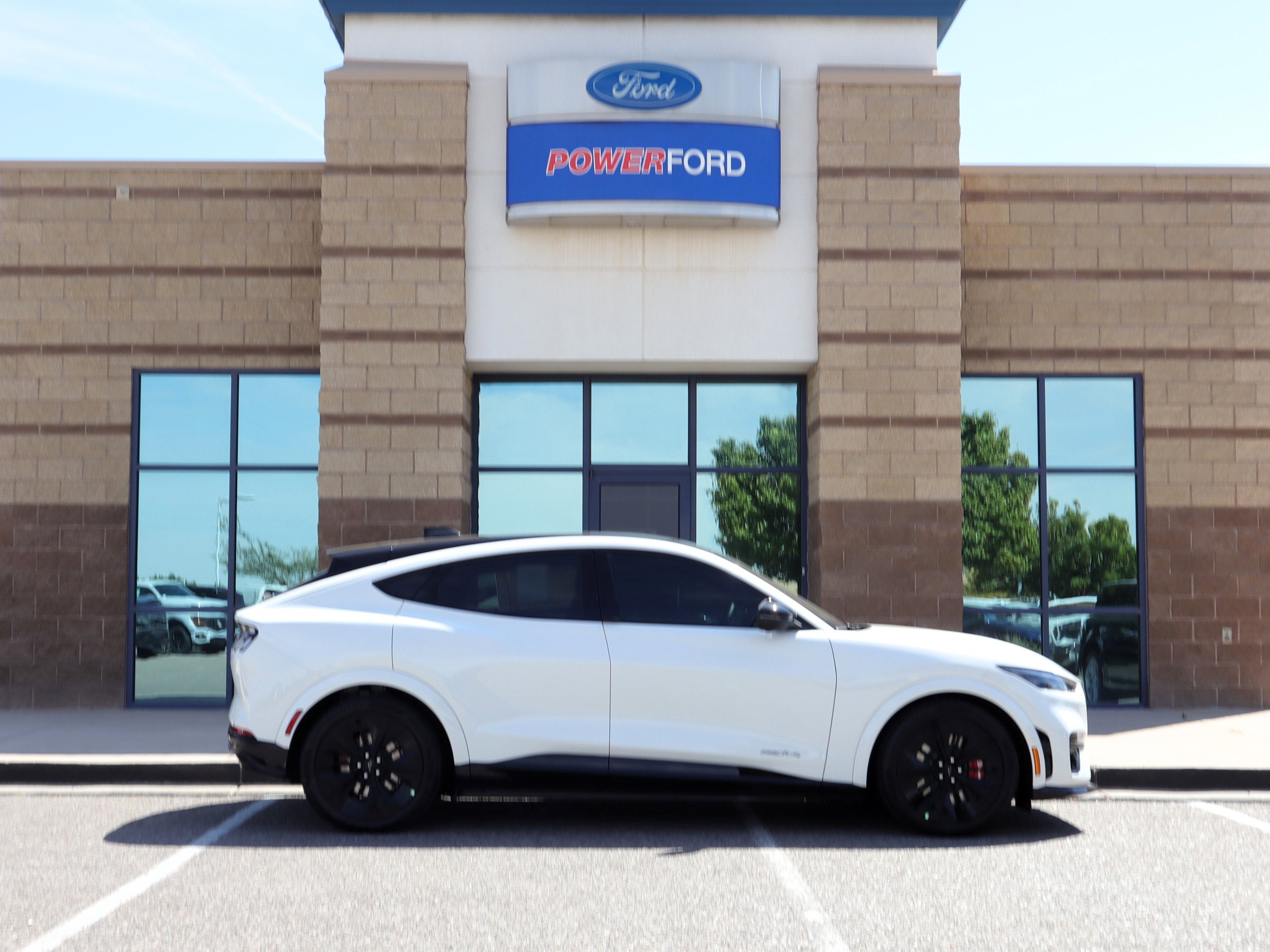 2025 Ford Mustang Mach-E GT