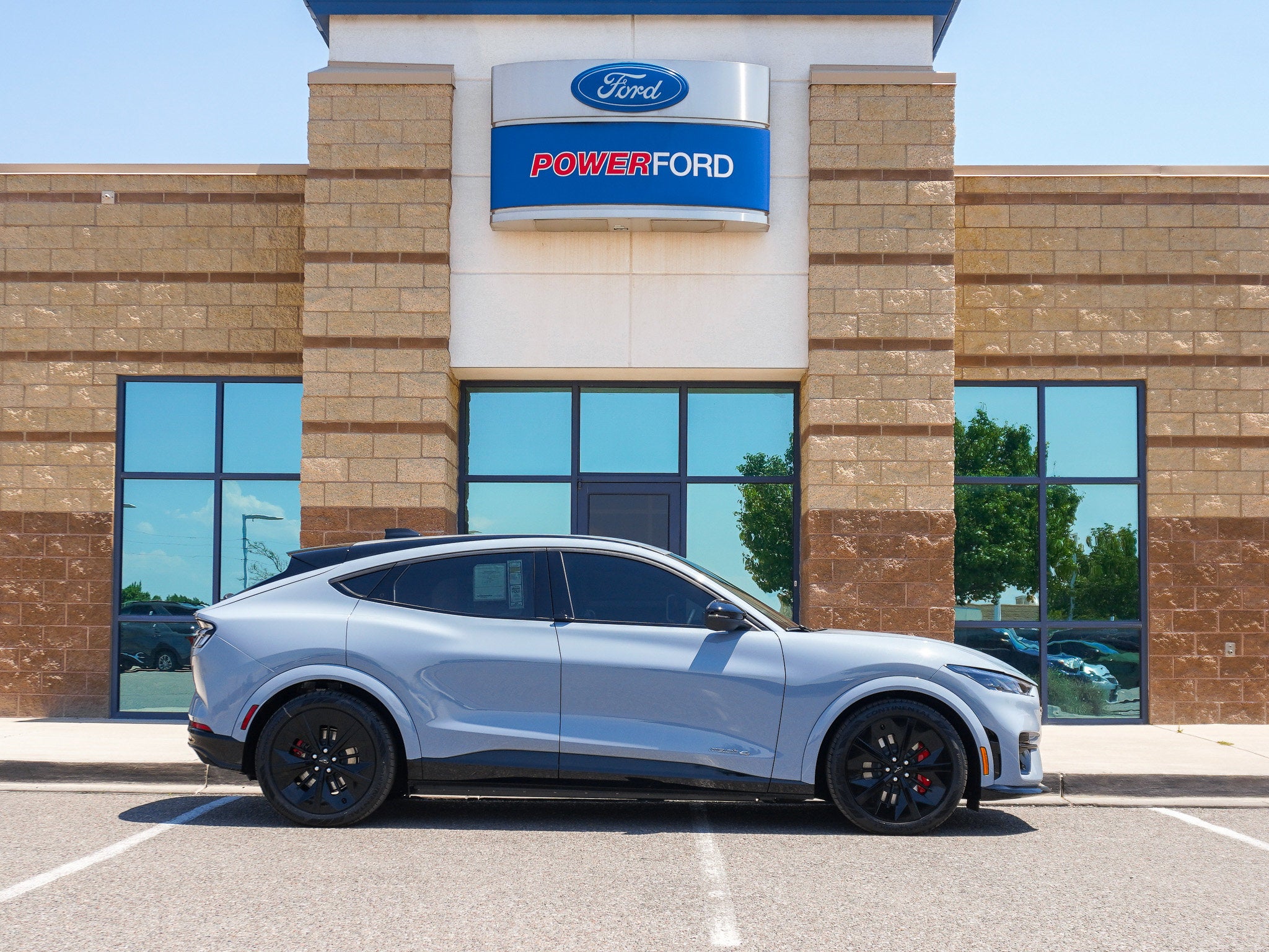 2025 Ford Mustang Mach-E GT