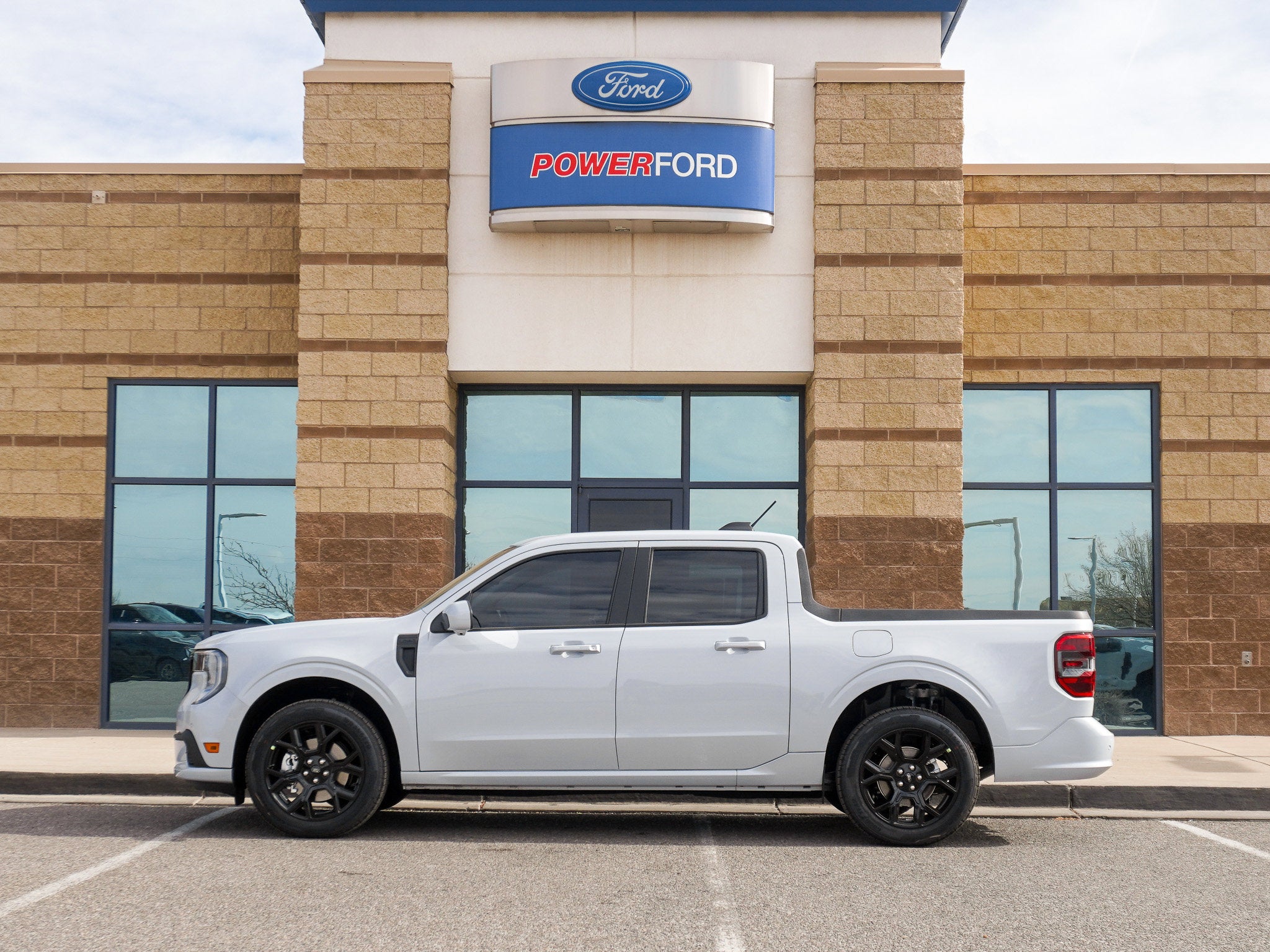 2026 Ford Maverick Lobo High