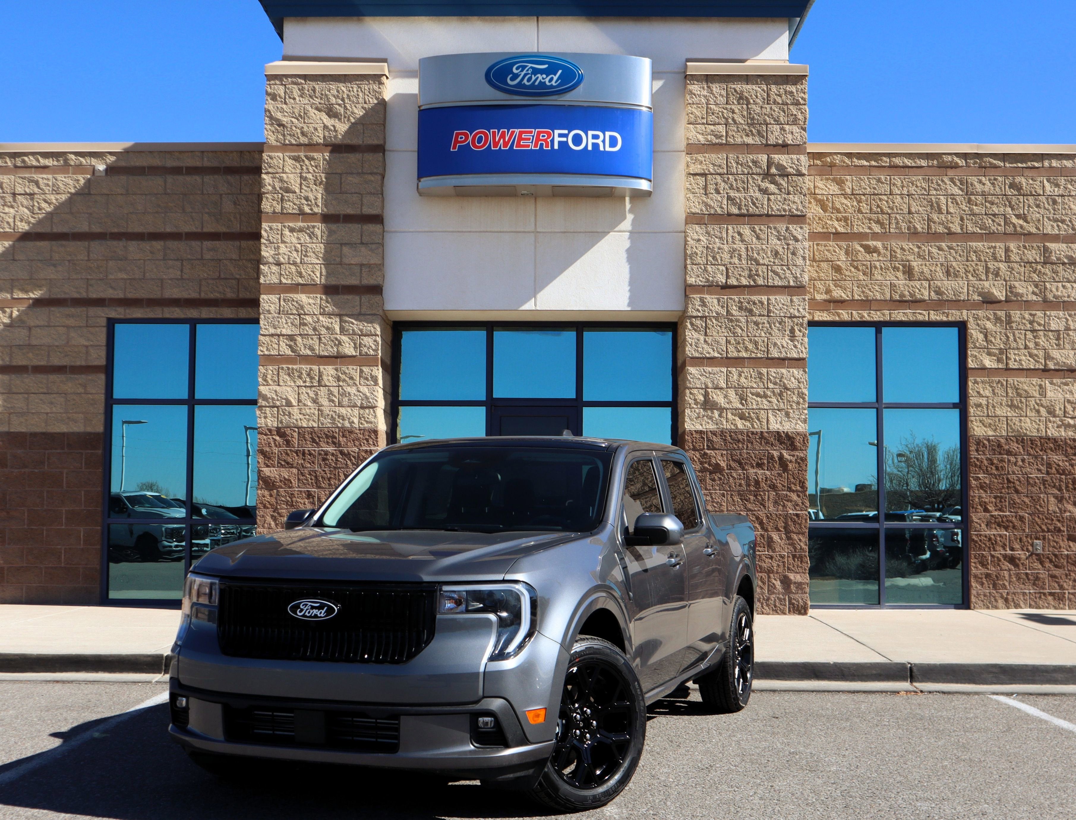 2025 Ford Maverick Lobo Standard