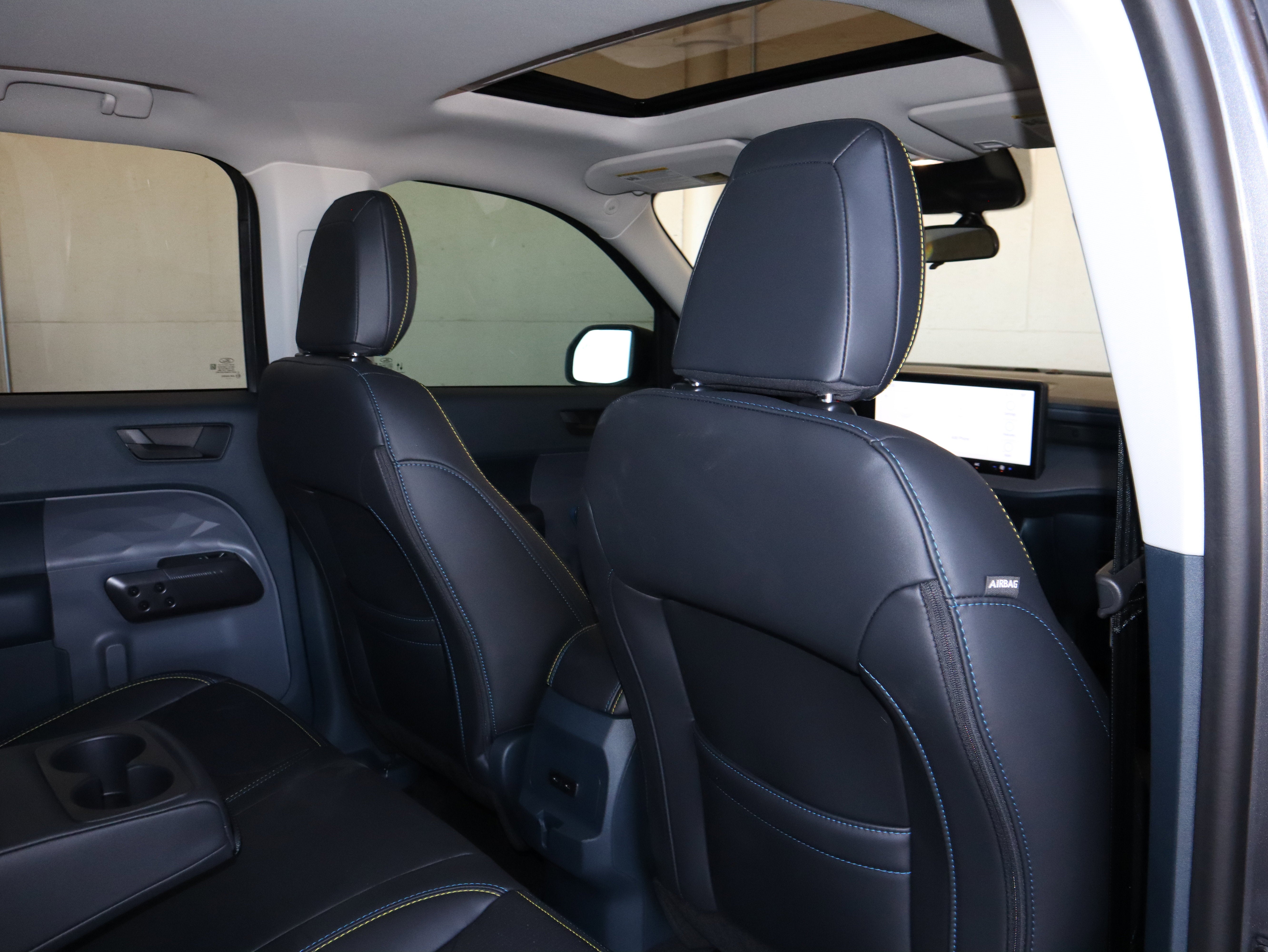 2025 Ford Maverick Lobo Standard