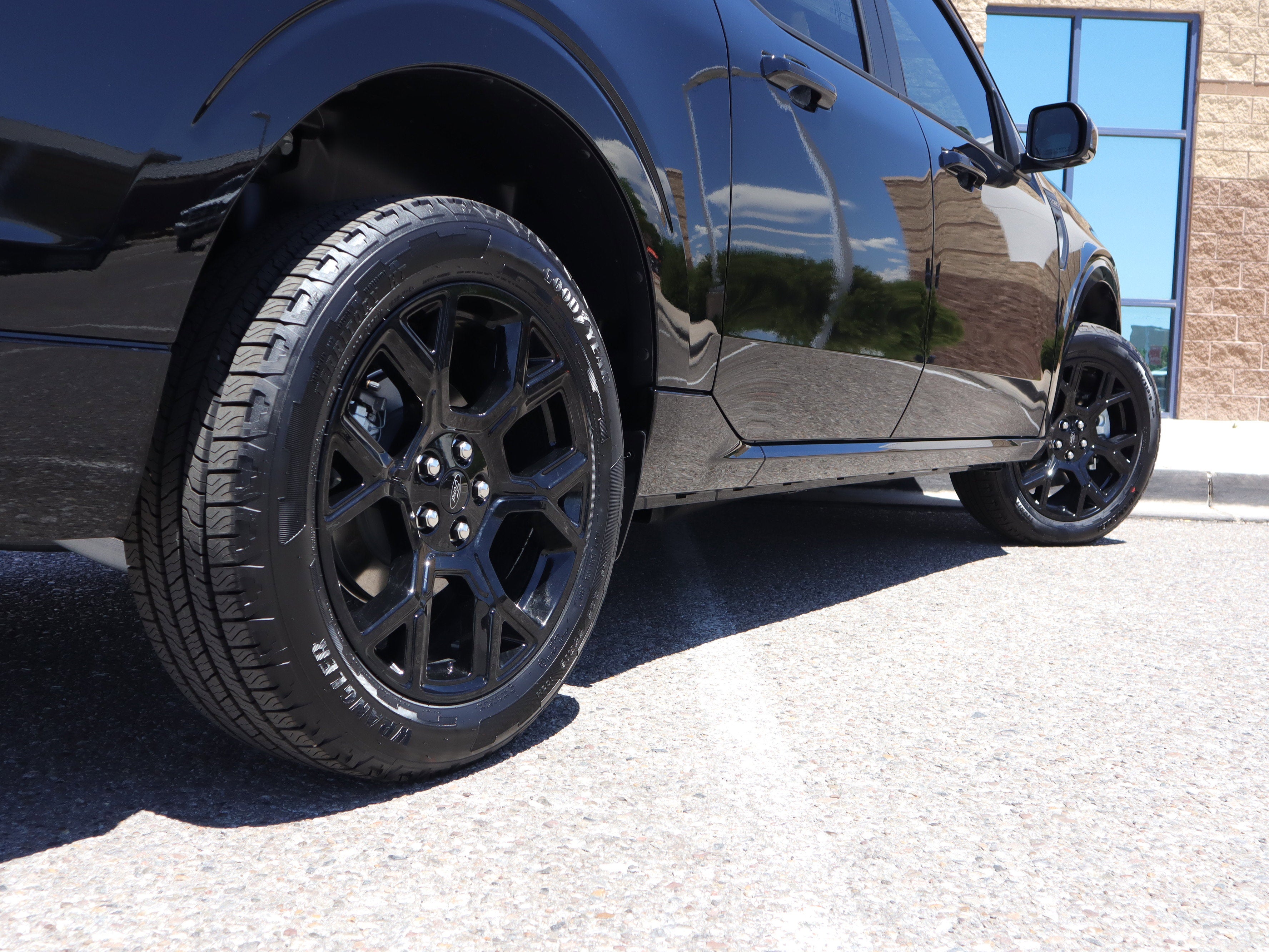 2025 Ford Maverick Lobo Standard