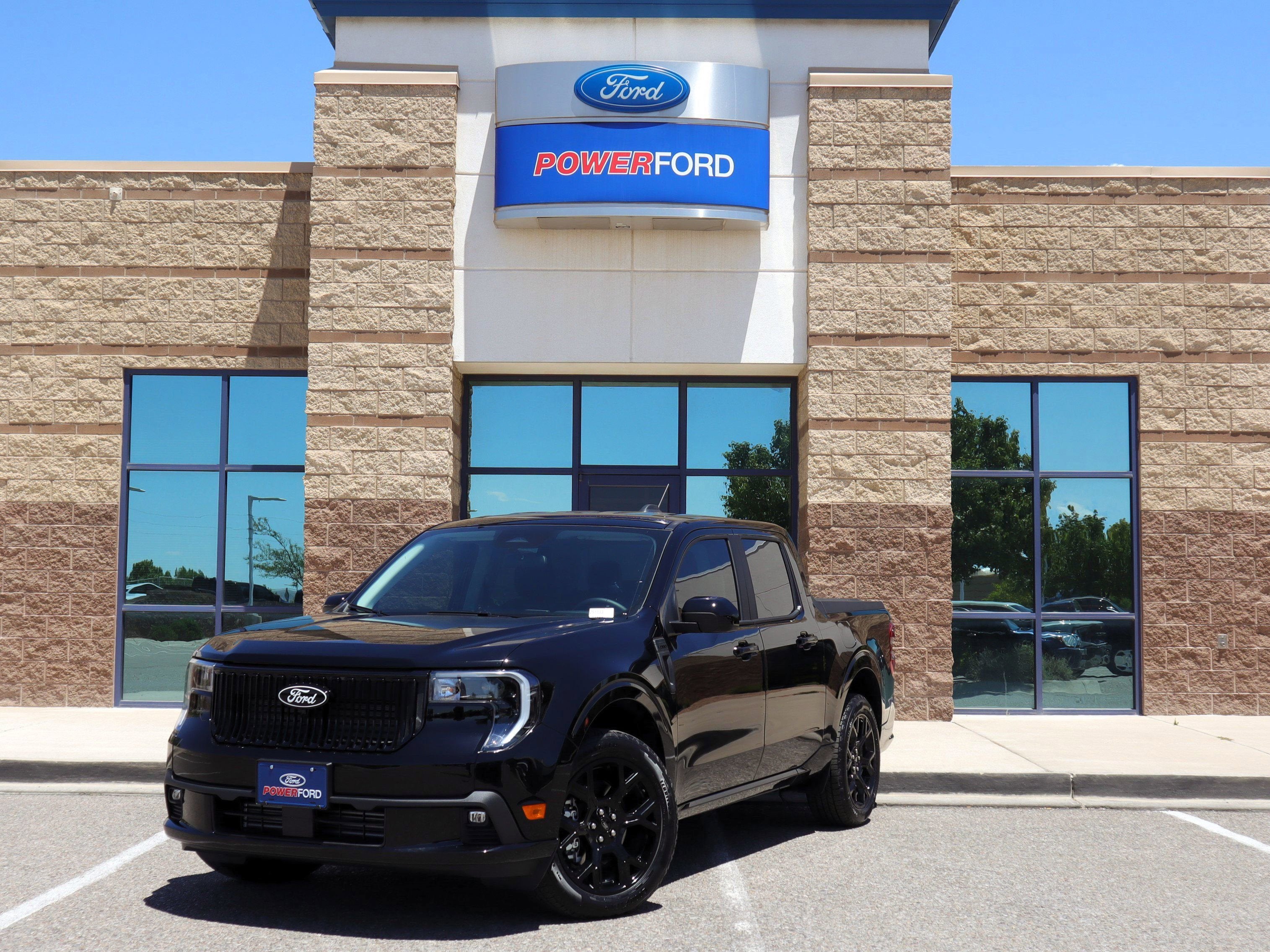 2025 Ford Maverick Lobo Standard