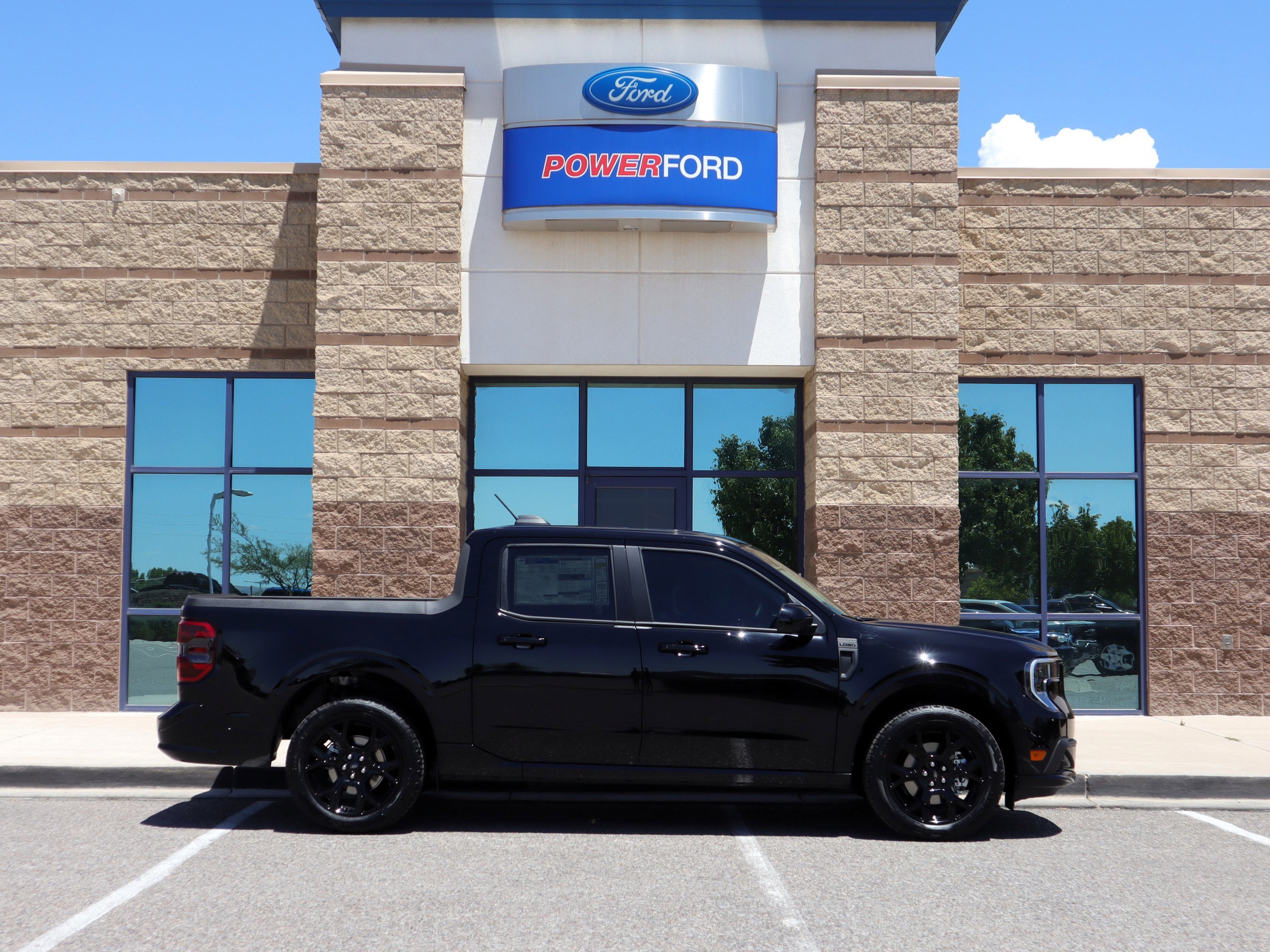 2025 Ford Maverick Lobo Standard