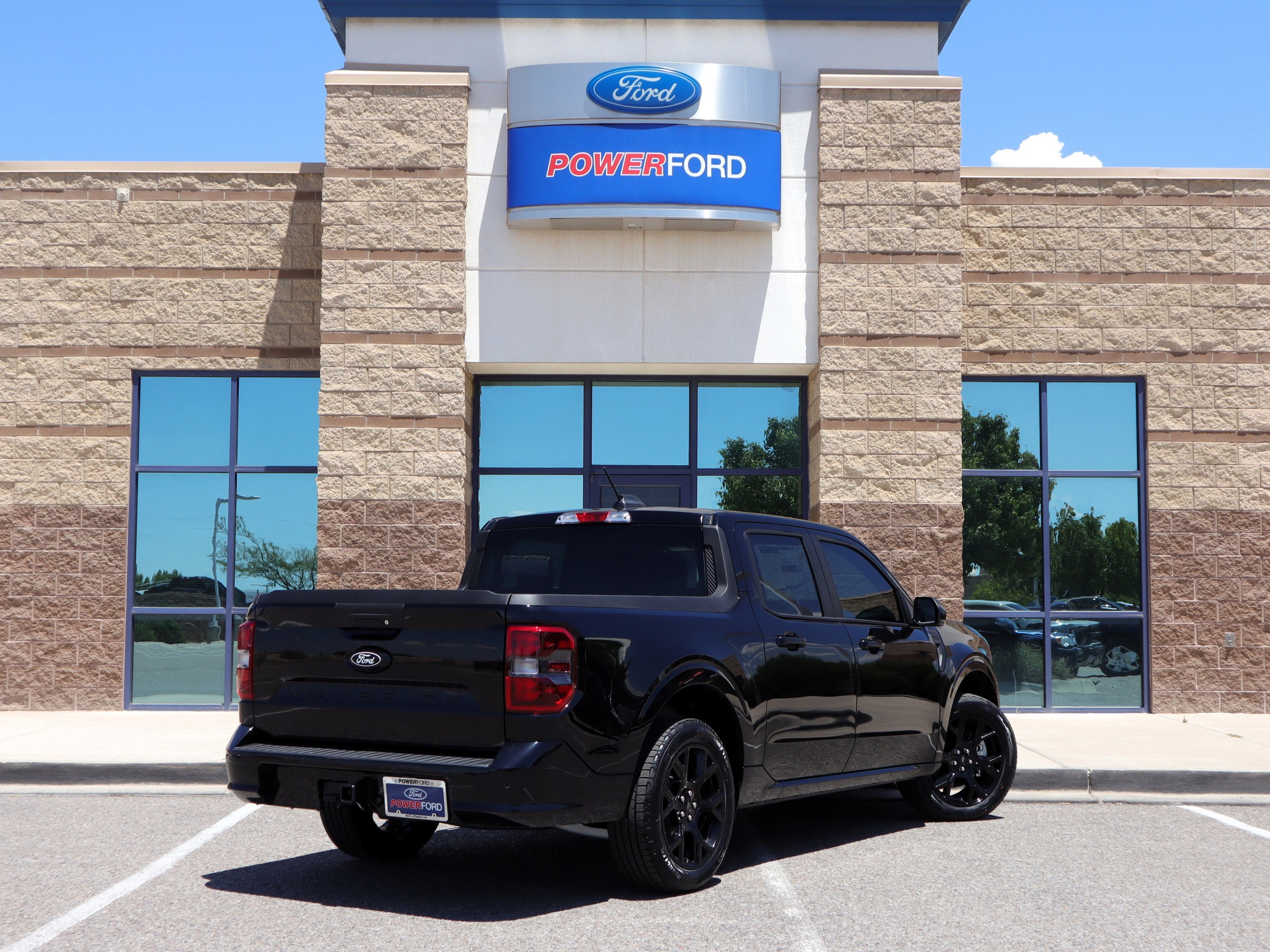 2025 Ford Maverick Lobo Standard