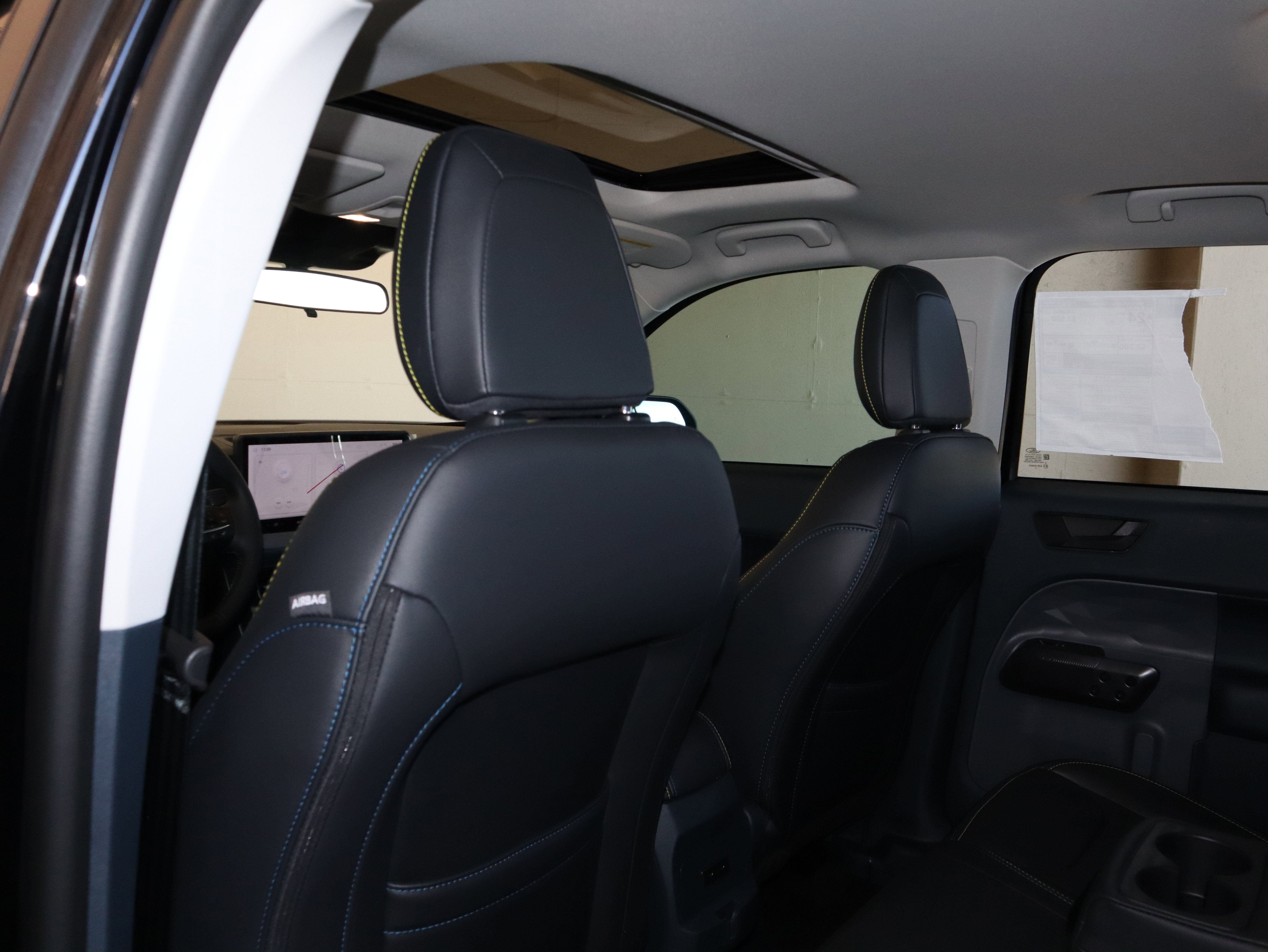 2025 Ford Maverick Lobo Standard