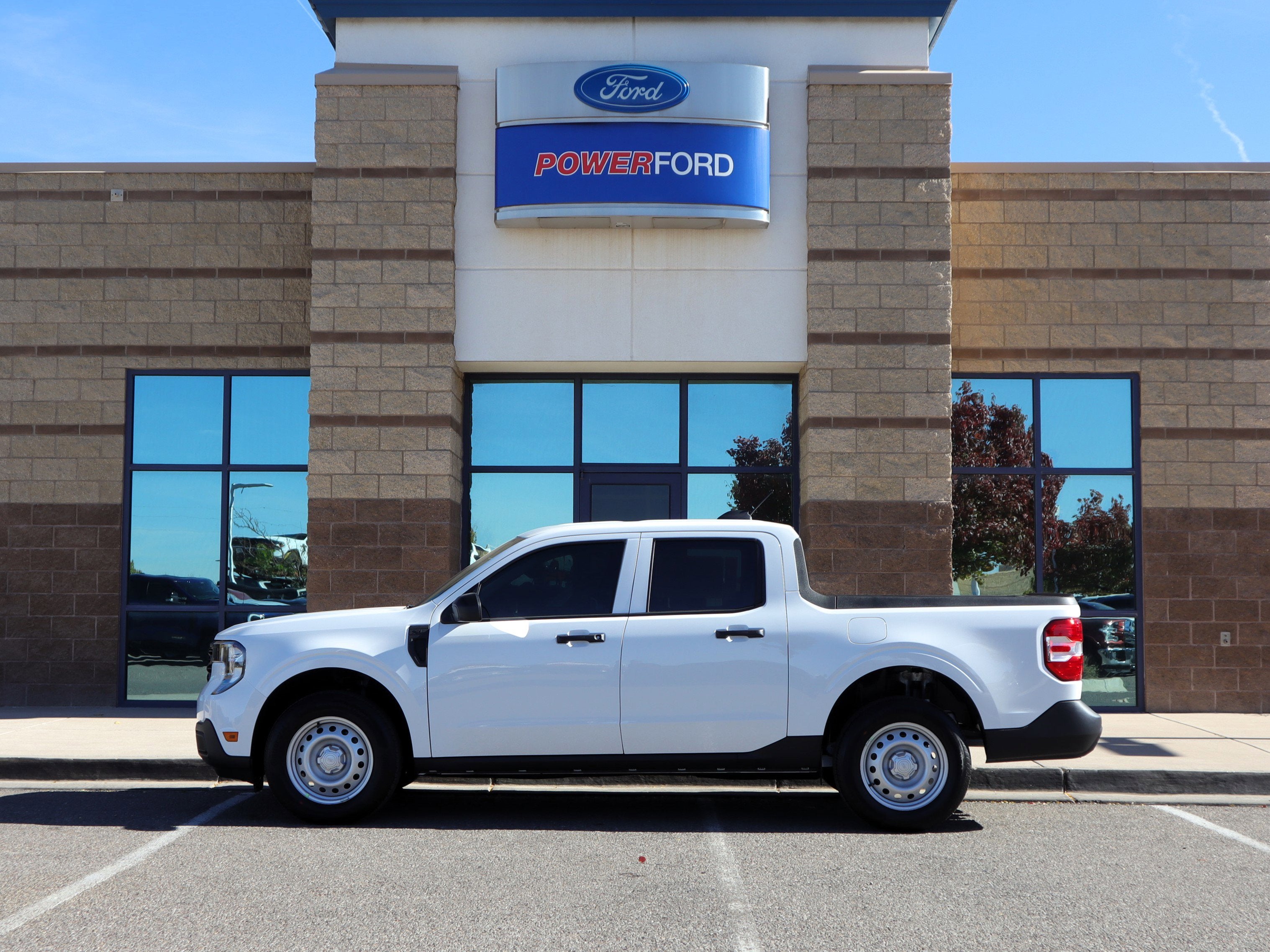 2025 Ford Maverick XL