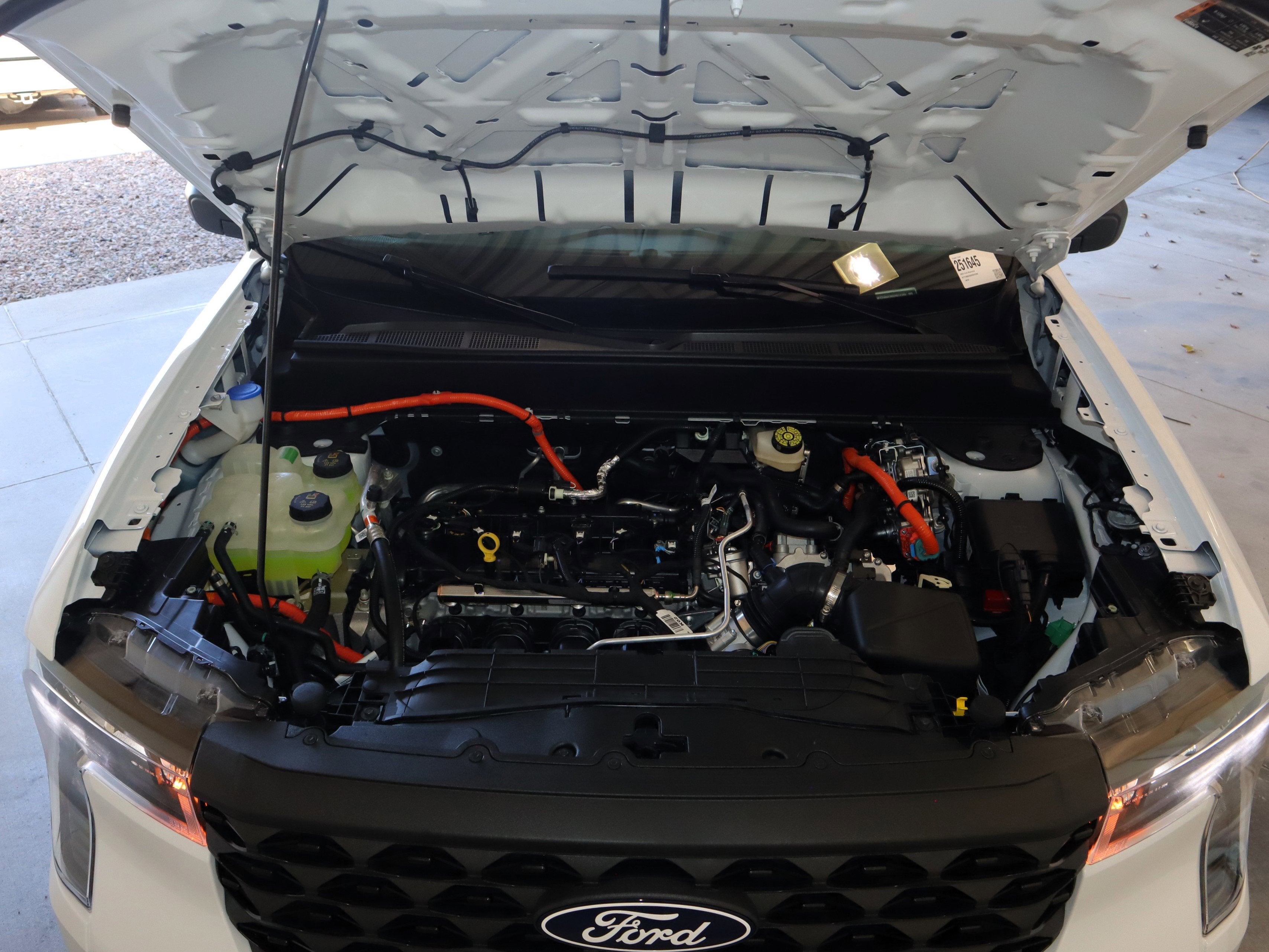 2025 Ford Maverick XL