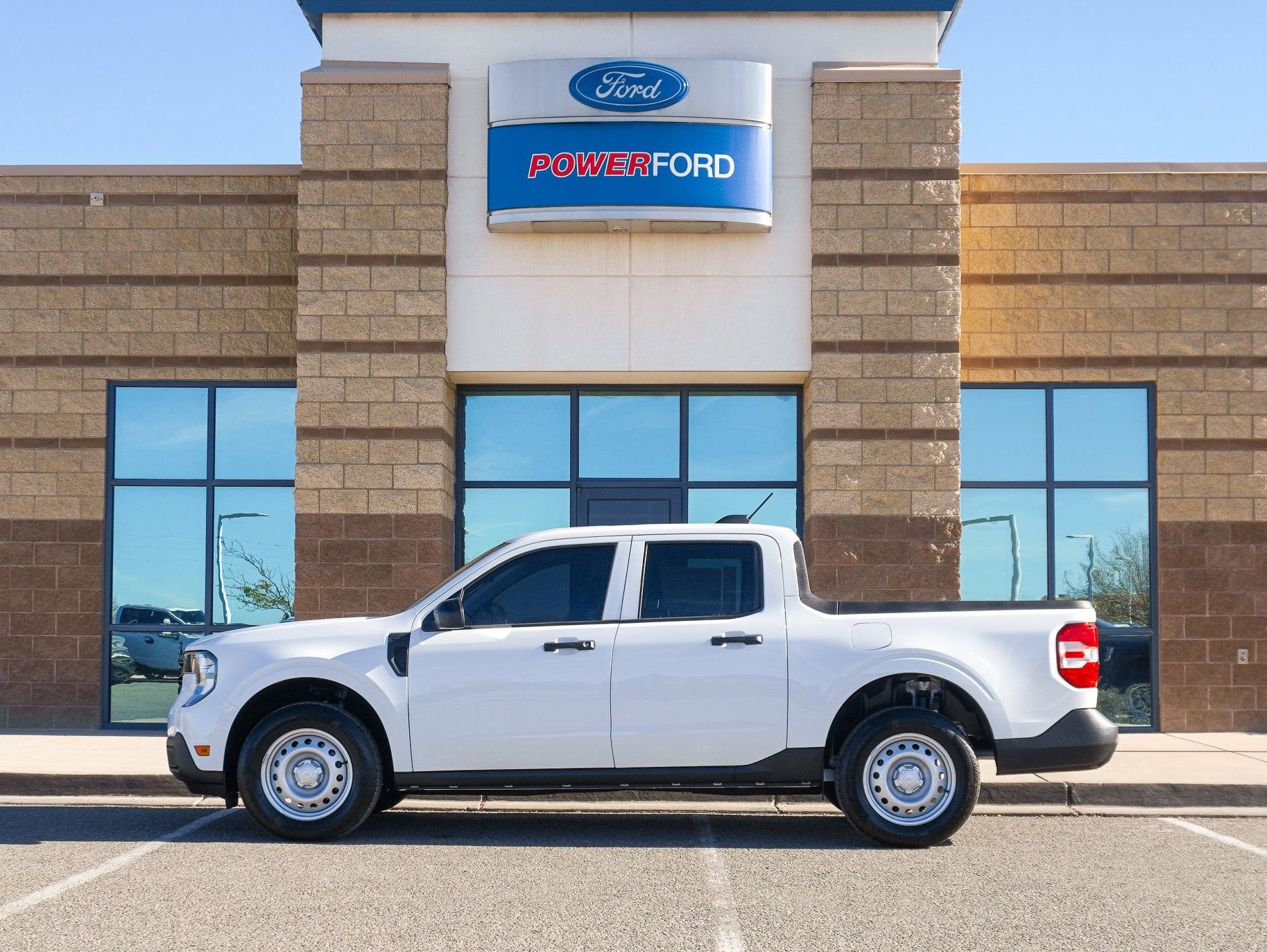 2026 Ford Maverick XL