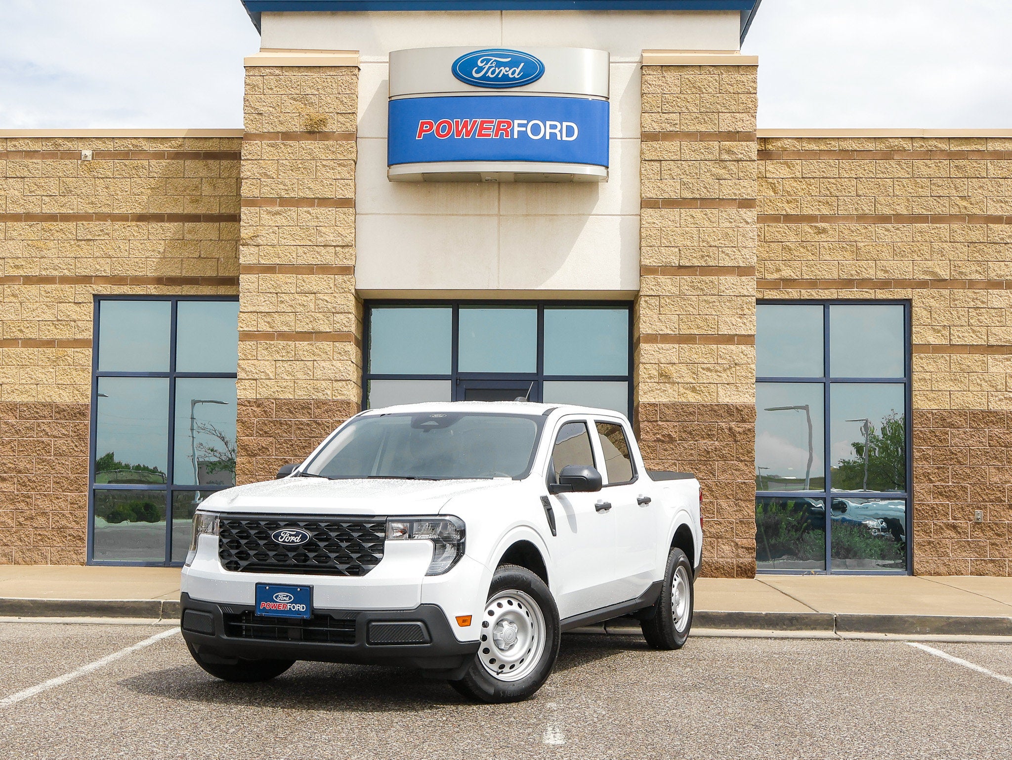 2026 Ford Maverick XL