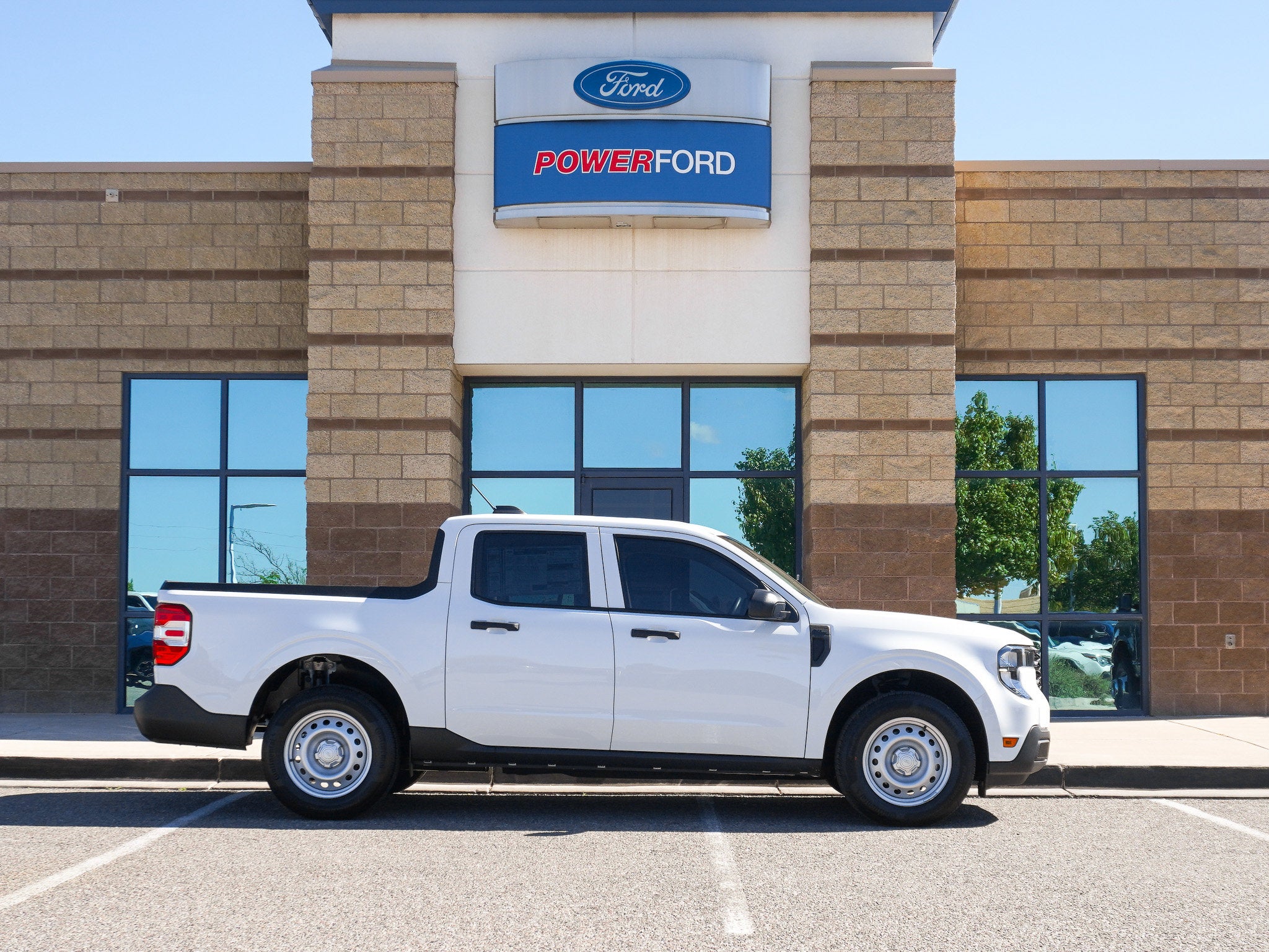 2025 Ford Maverick XL