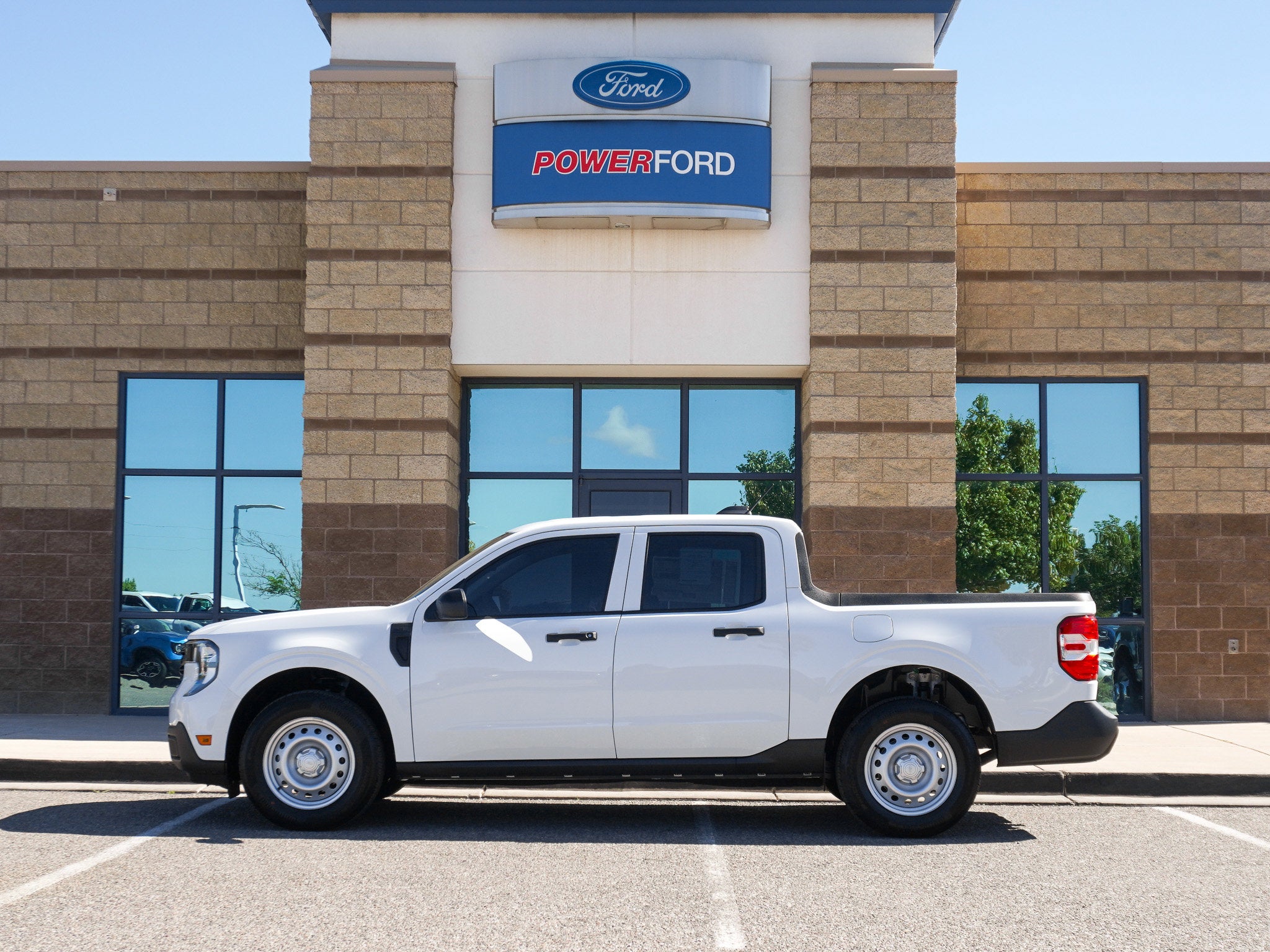 2025 Ford Maverick XL