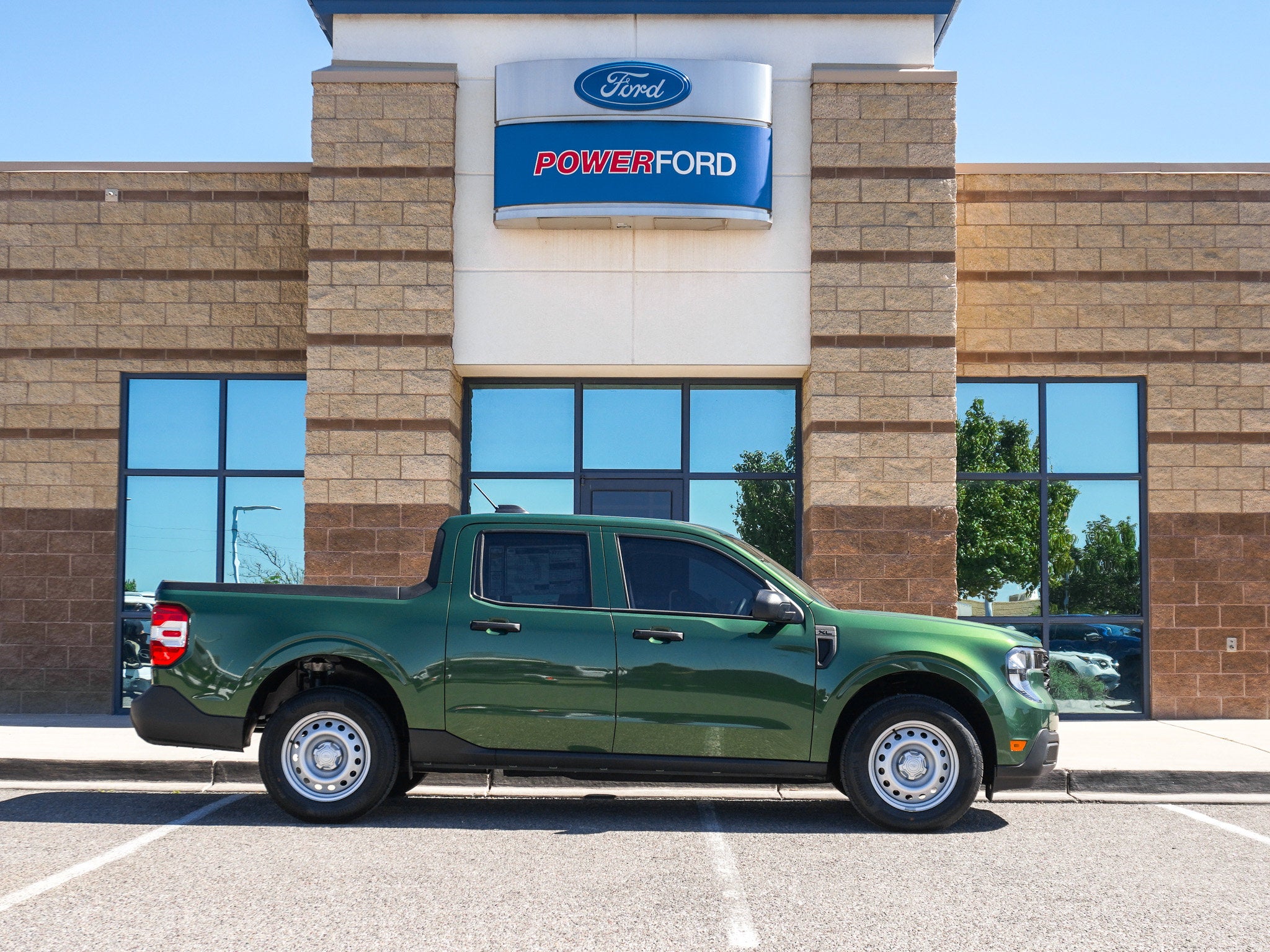 2025 Ford Maverick XL