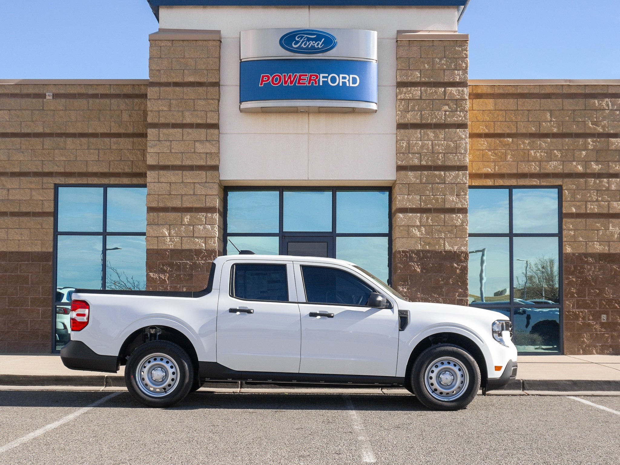 2026 Ford Maverick XL