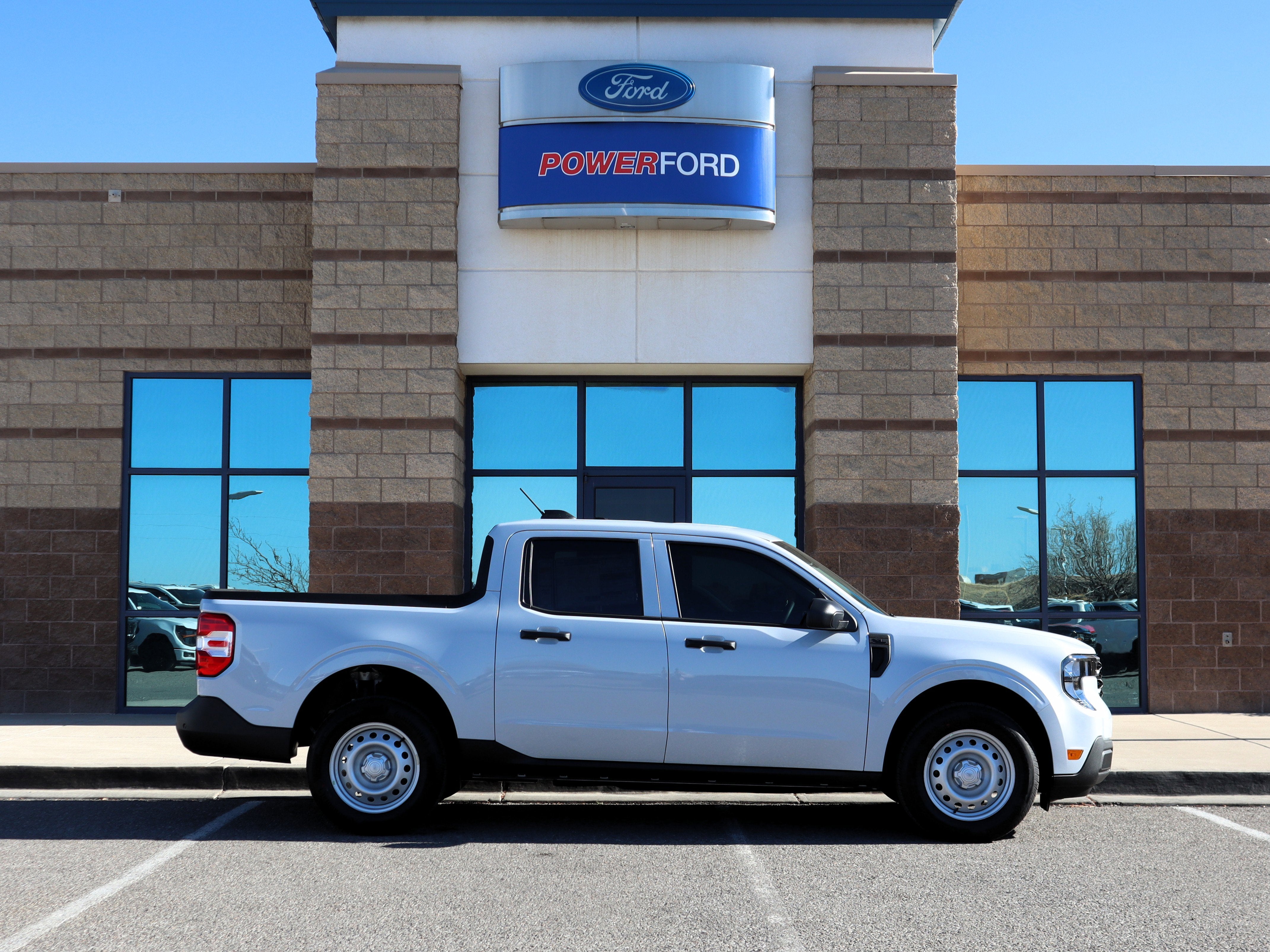 2026 Ford Maverick XL