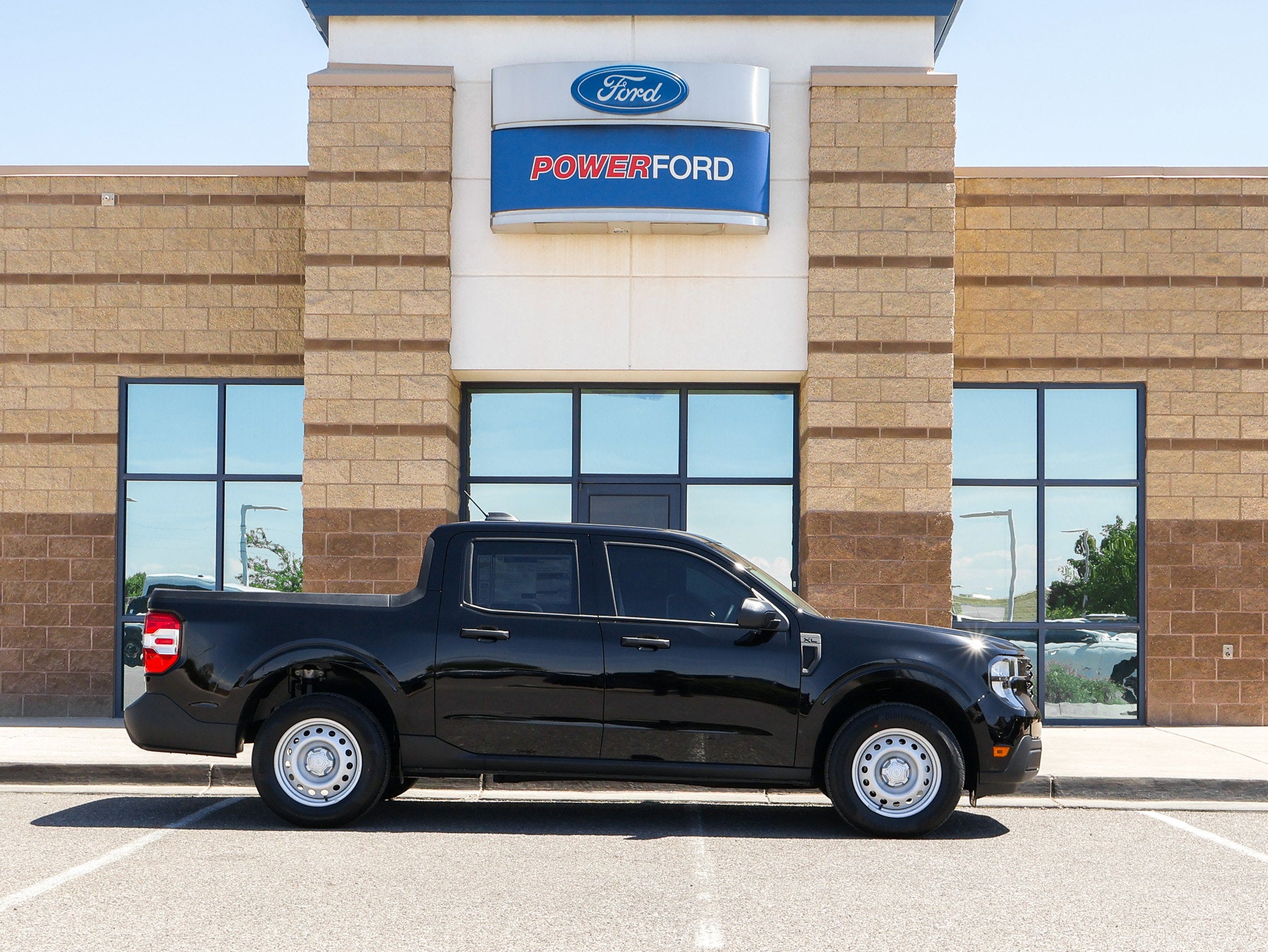 2026 Ford Maverick XL