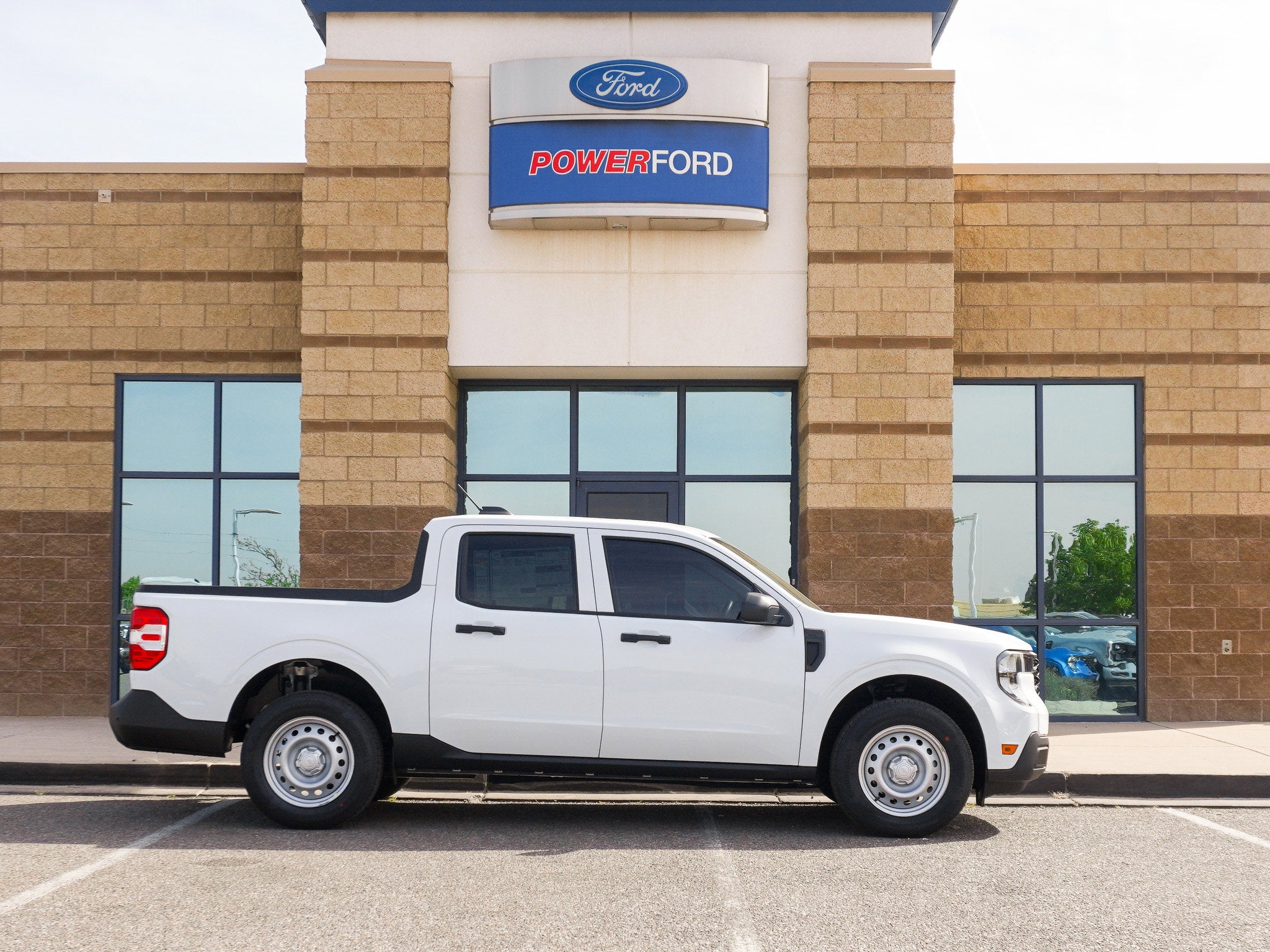 2026 Ford Maverick XL