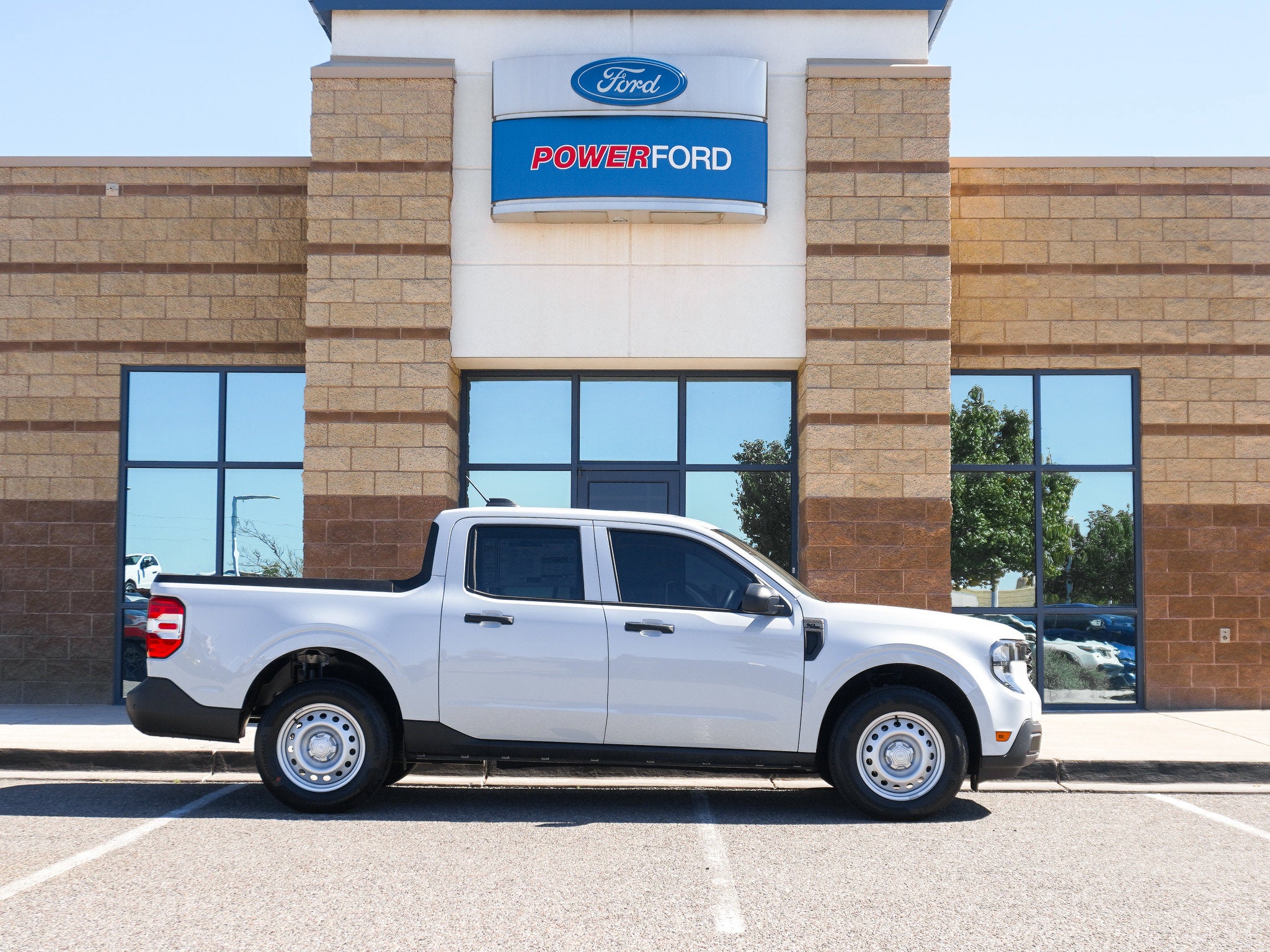 2025 Ford Maverick XL