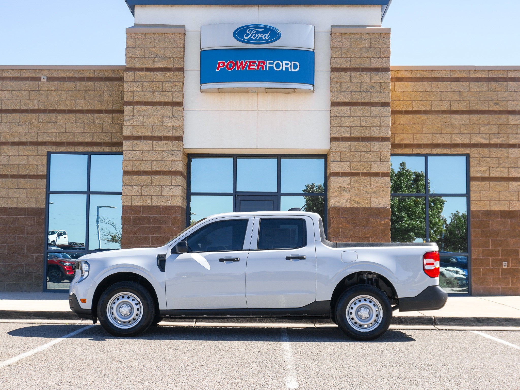 2025 Ford Maverick XL