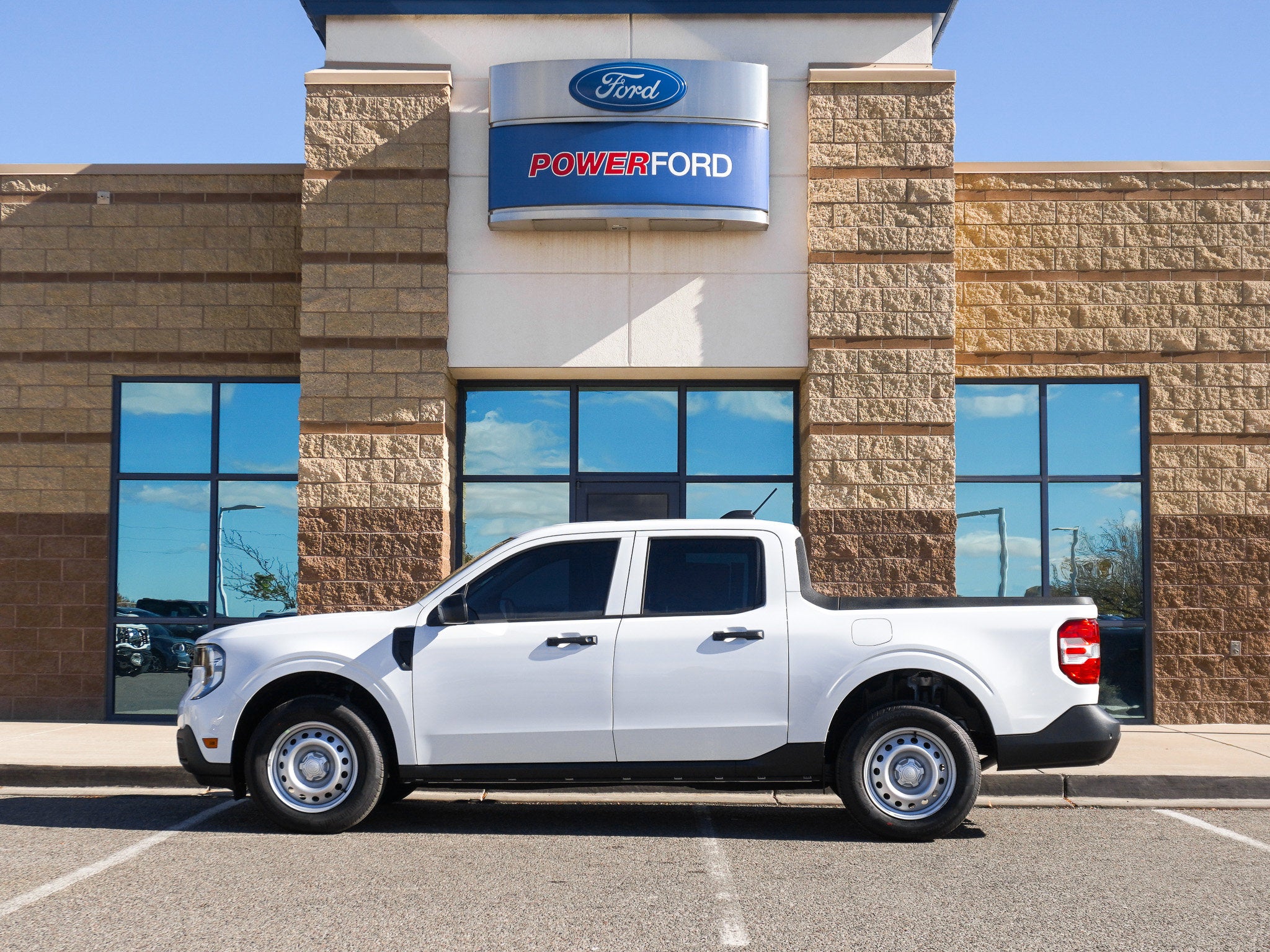 2026 Ford Maverick XL