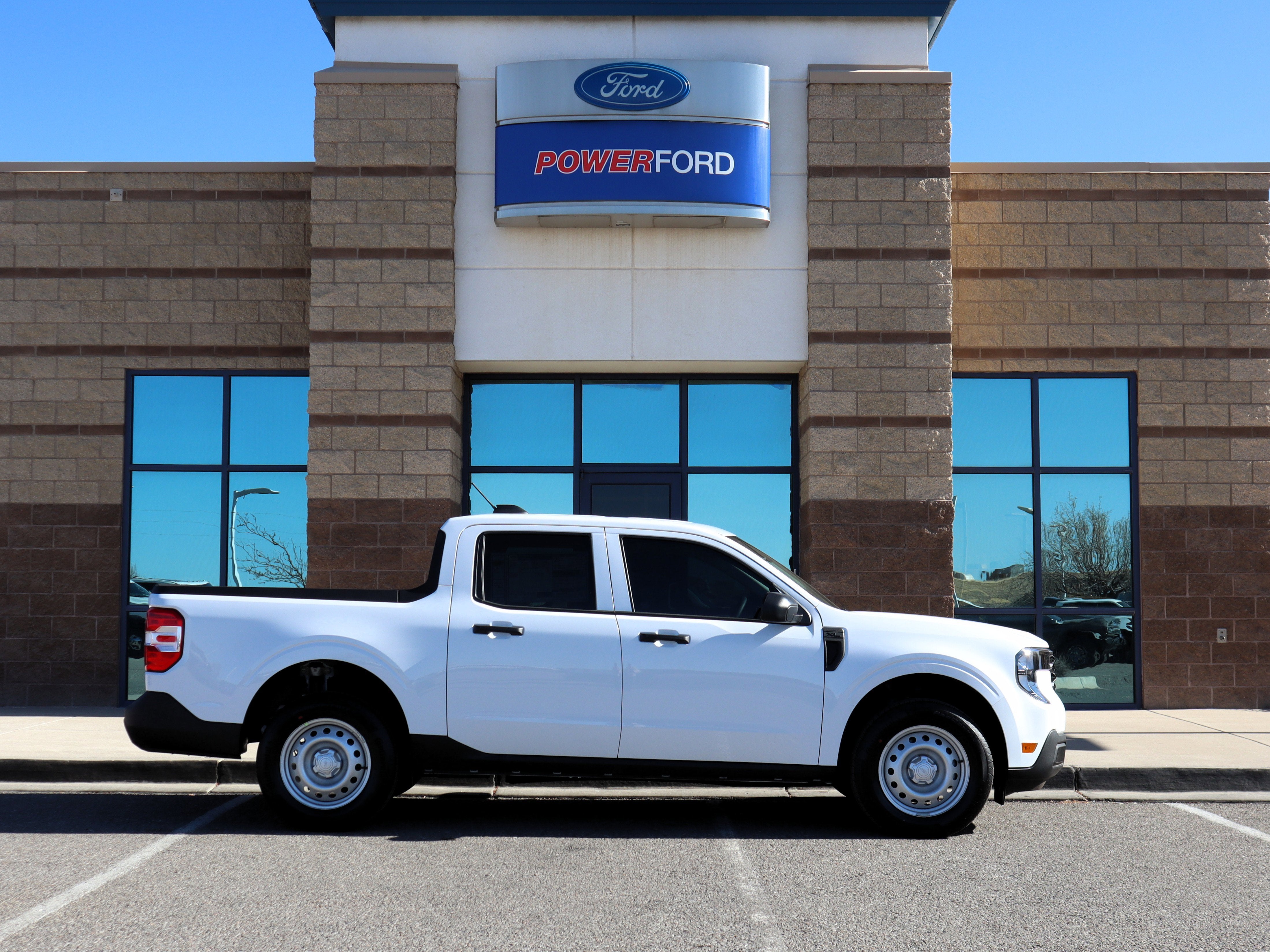 2026 Ford Maverick XL