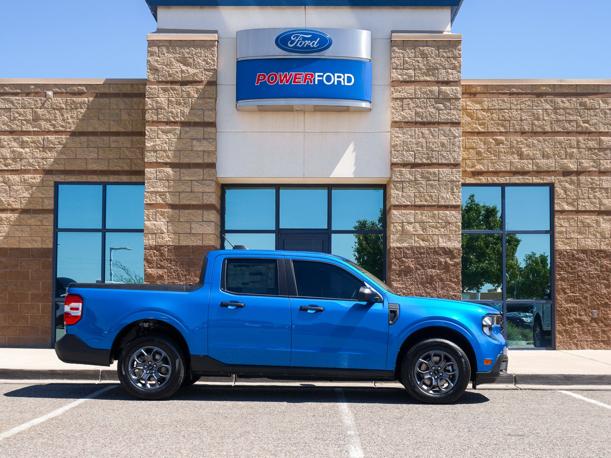 2025 Ford Maverick XLT