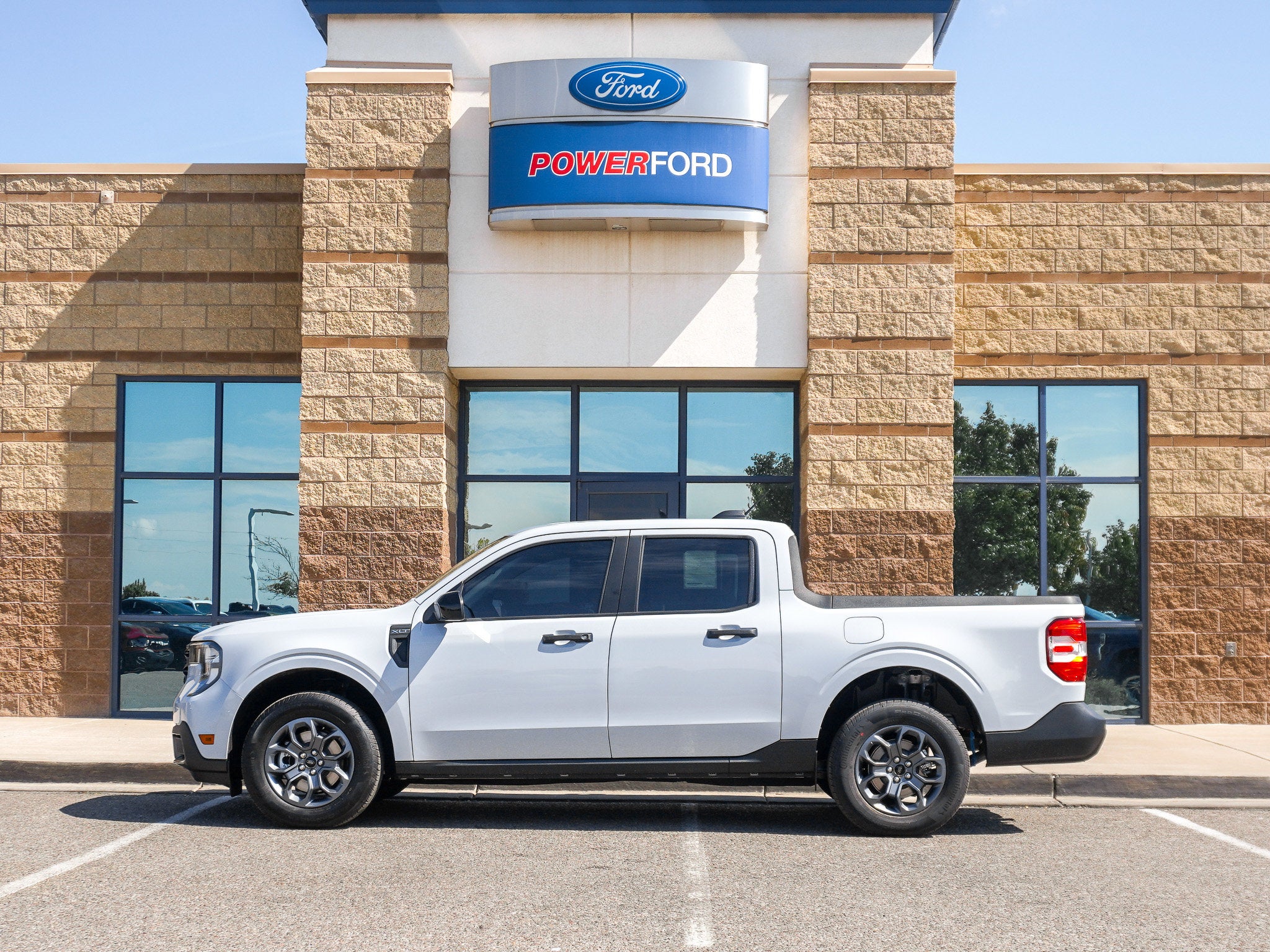 2025 Ford Maverick XLT