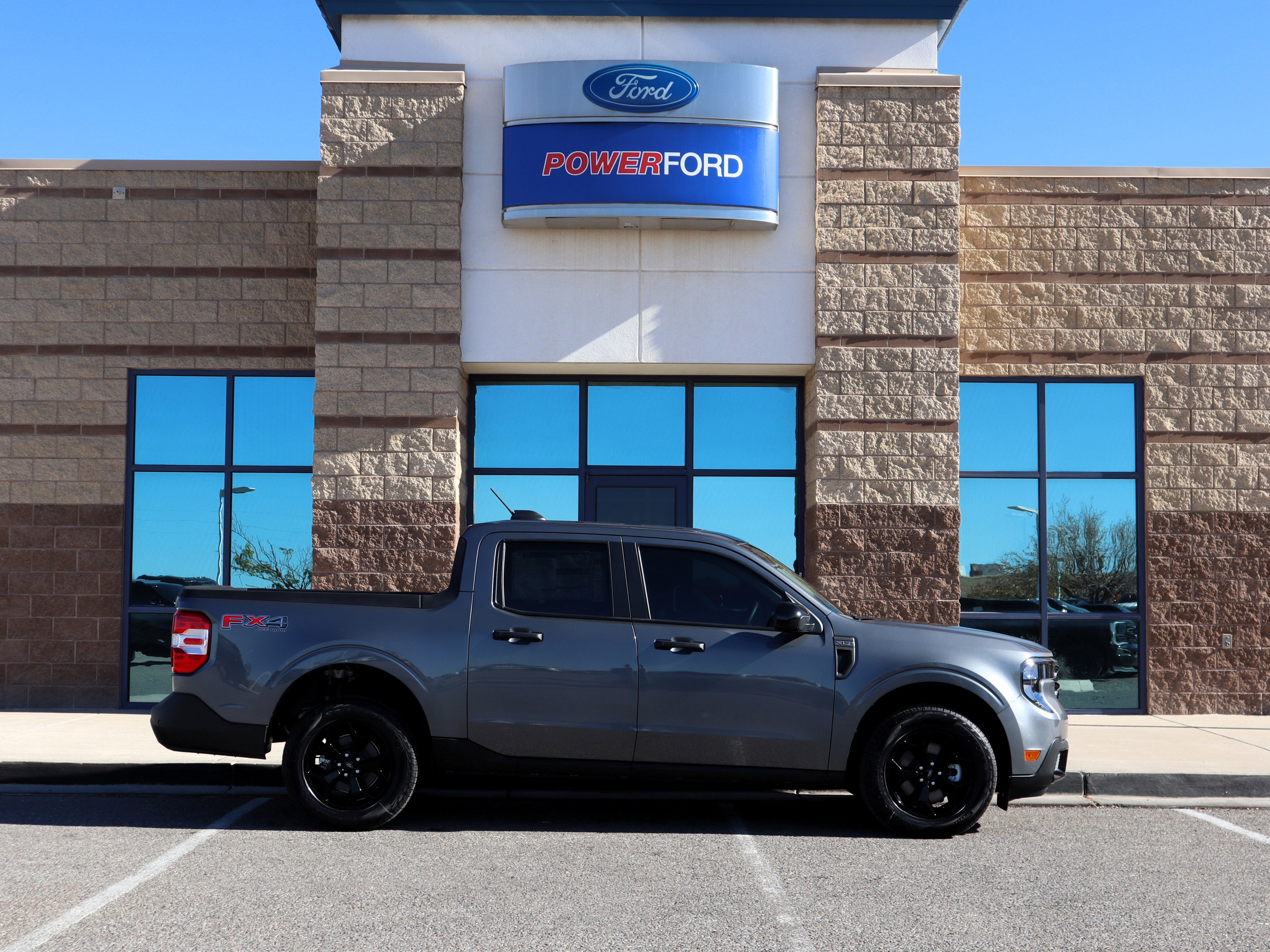 2025 Ford Maverick XLT