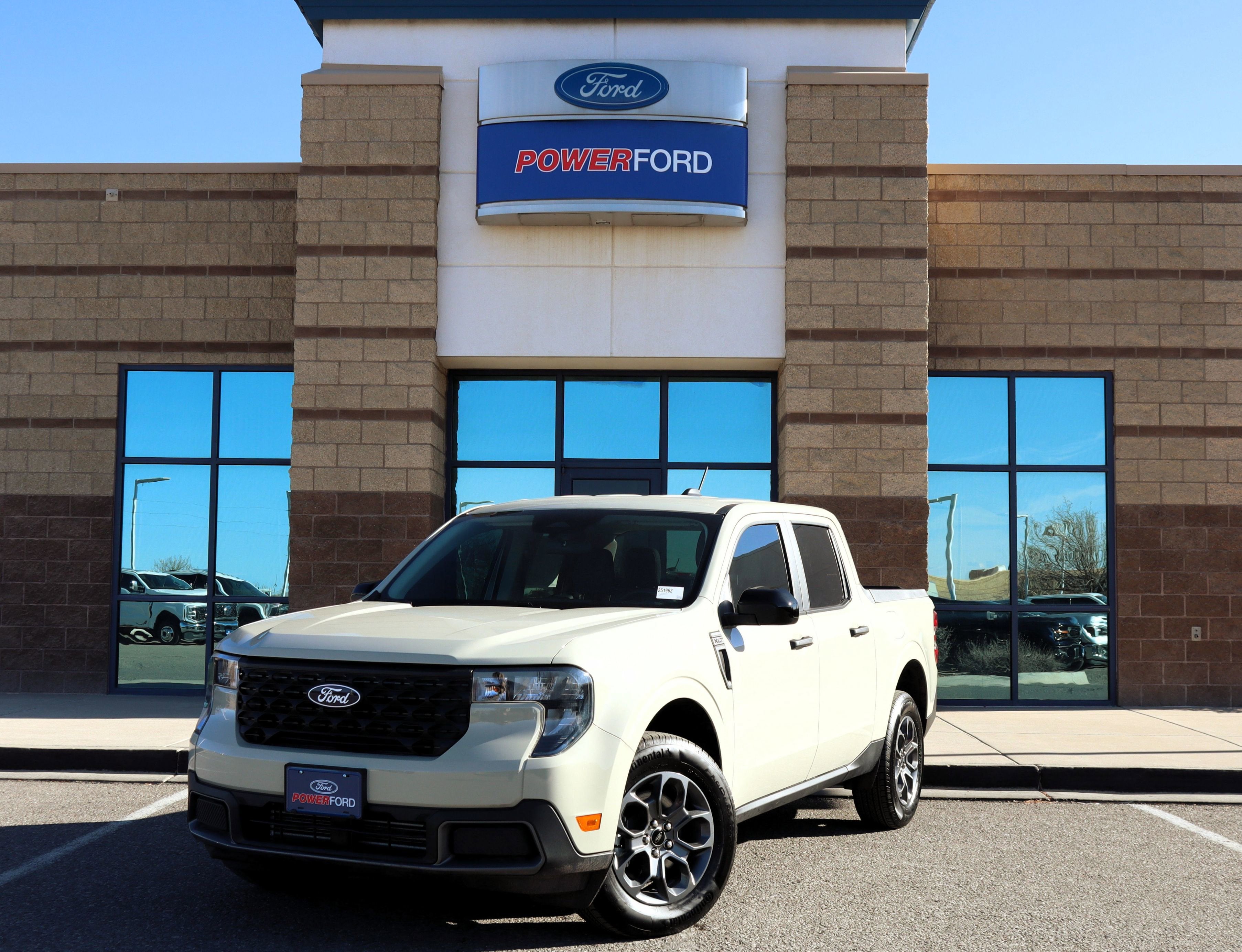 2025 Ford Maverick XLT