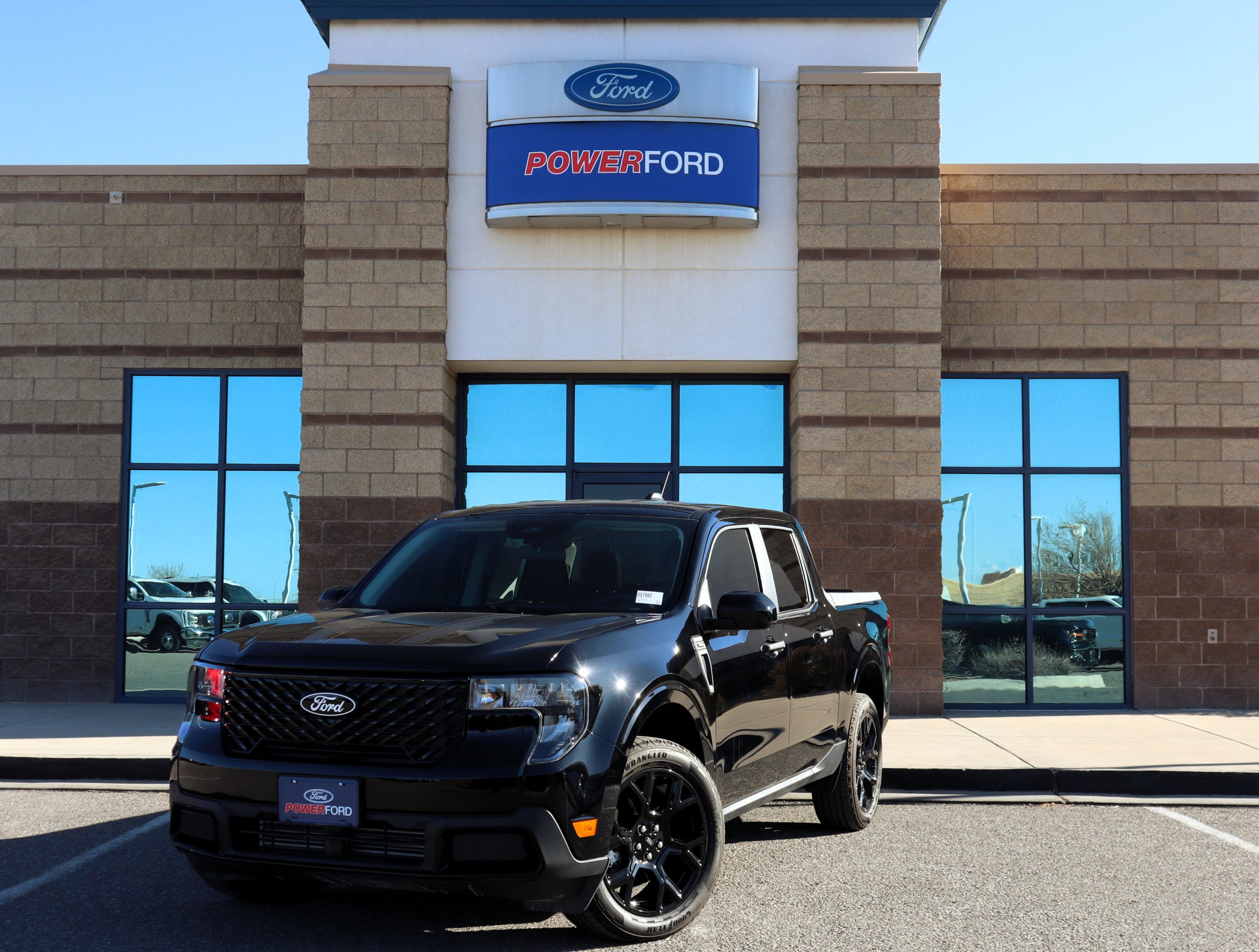 2025 Ford Maverick XLT