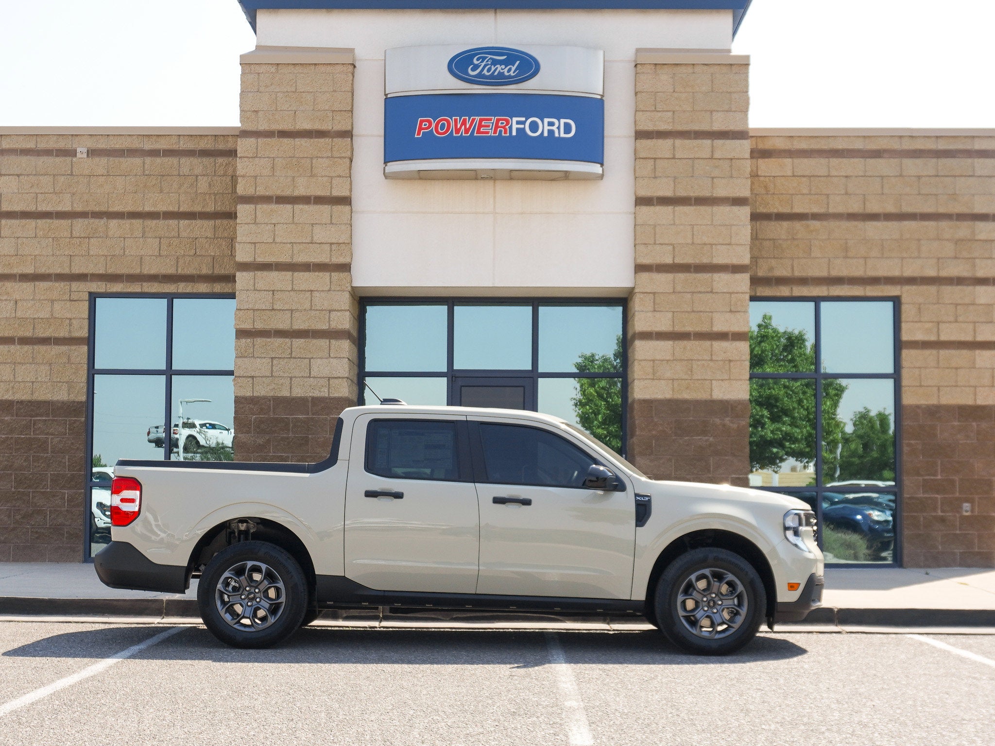 2025 Ford Maverick XLT