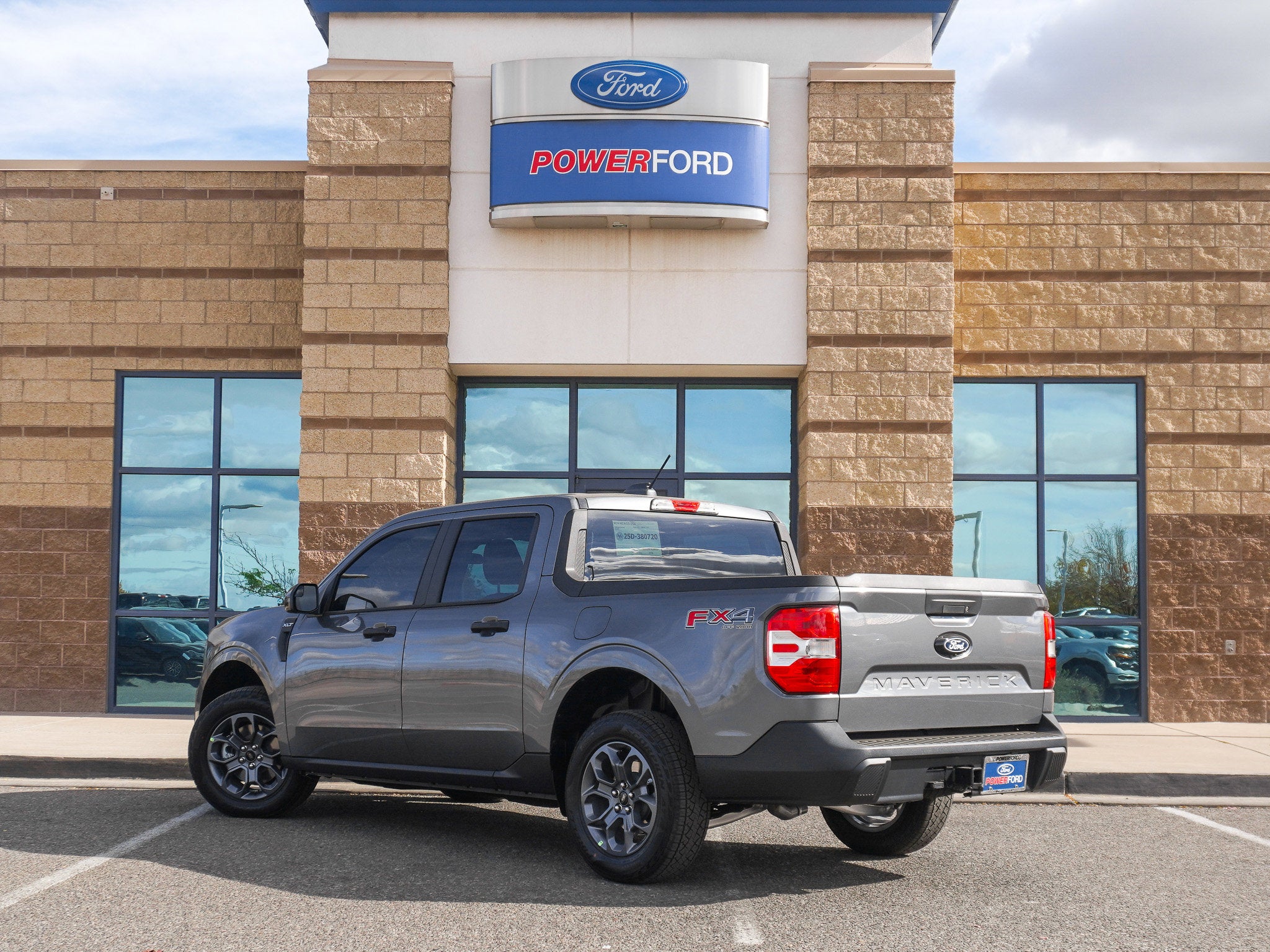 2025 Ford Maverick XLT