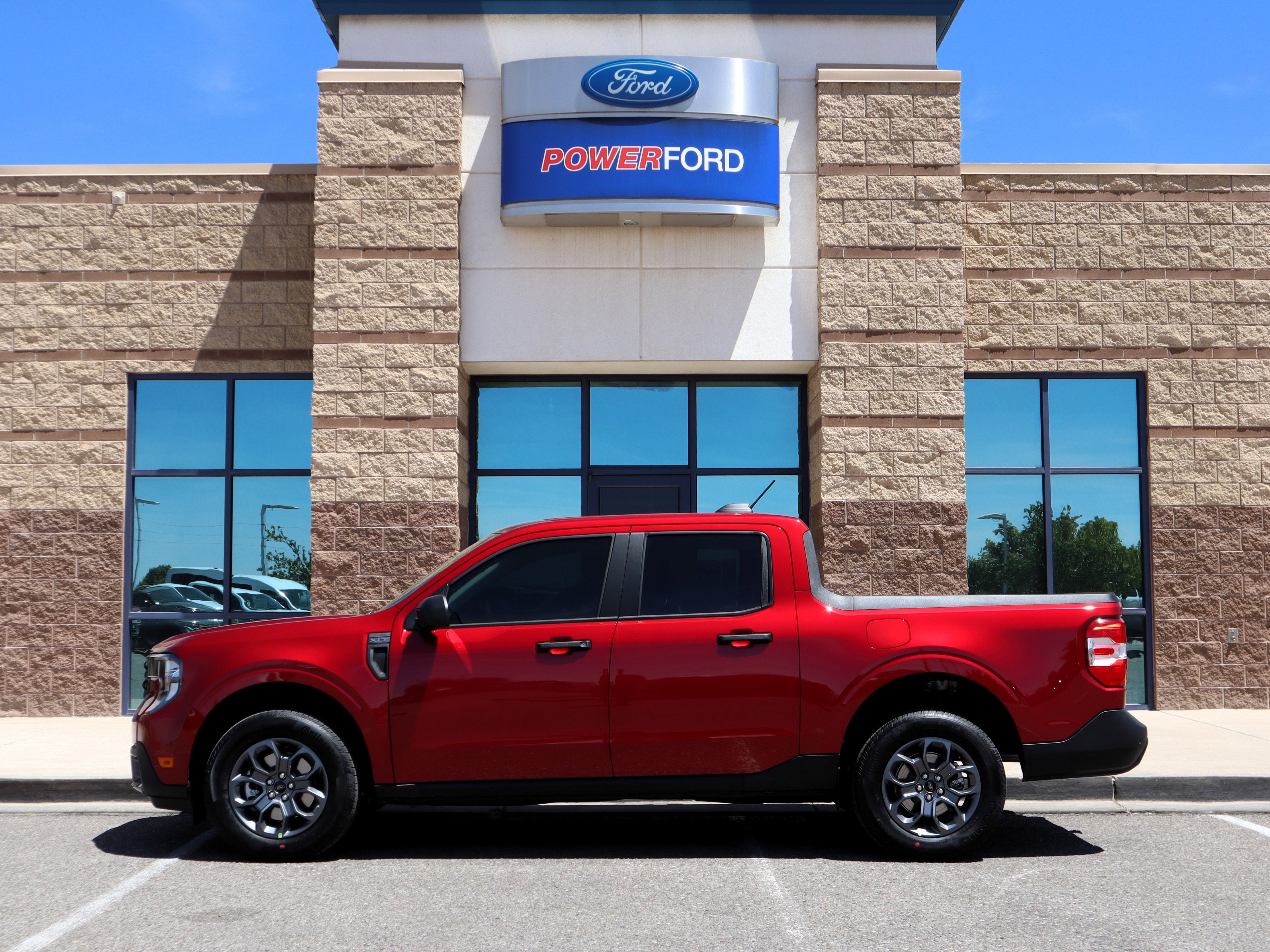 2026 Ford Maverick Lariat